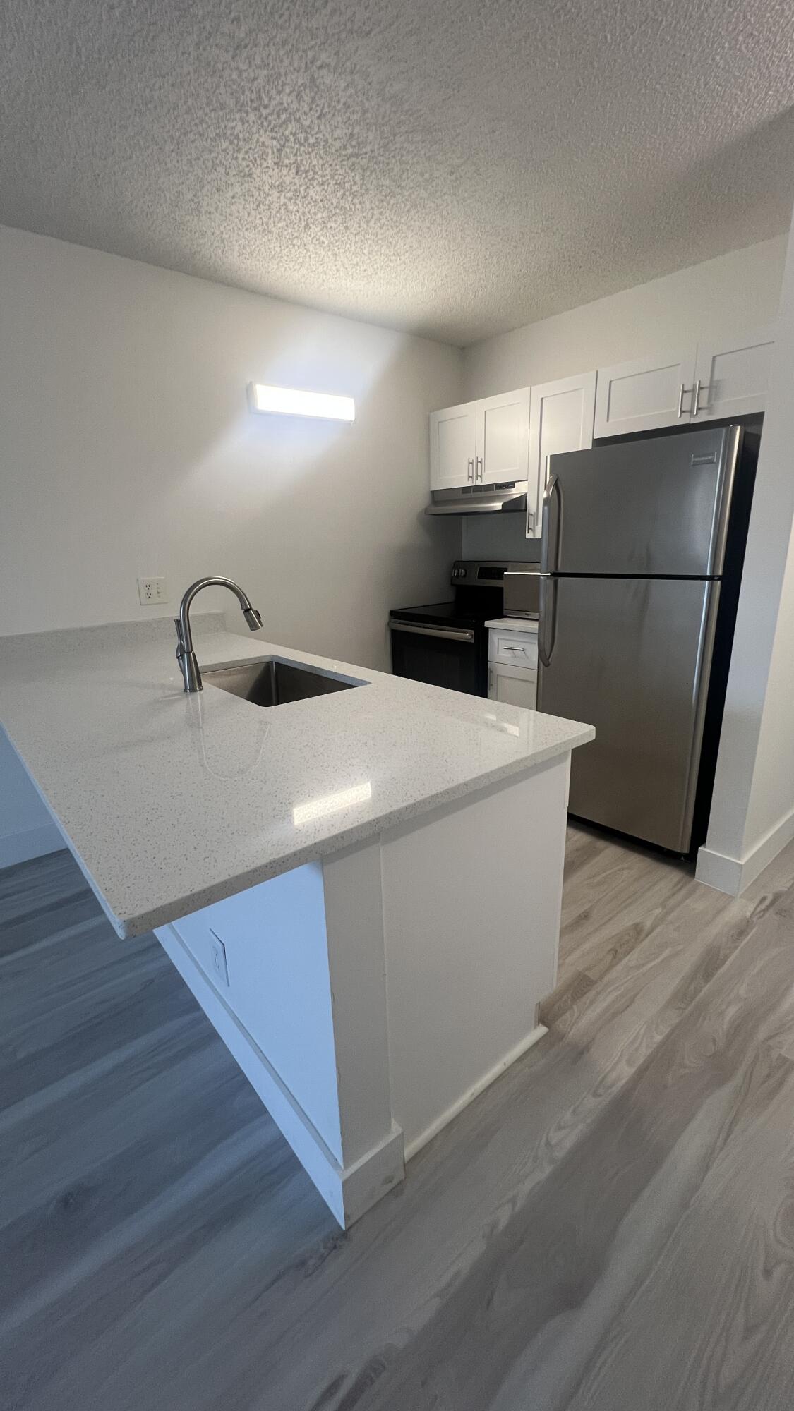 CORAL SPRINGS TOWER CLUB - Residential