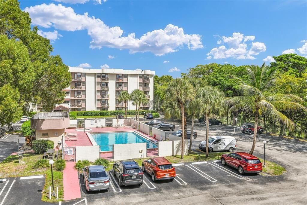 Photo of 2501 Riverside Drive #206-a, Coral Springs, FL 33065 (MLS # B26017495)