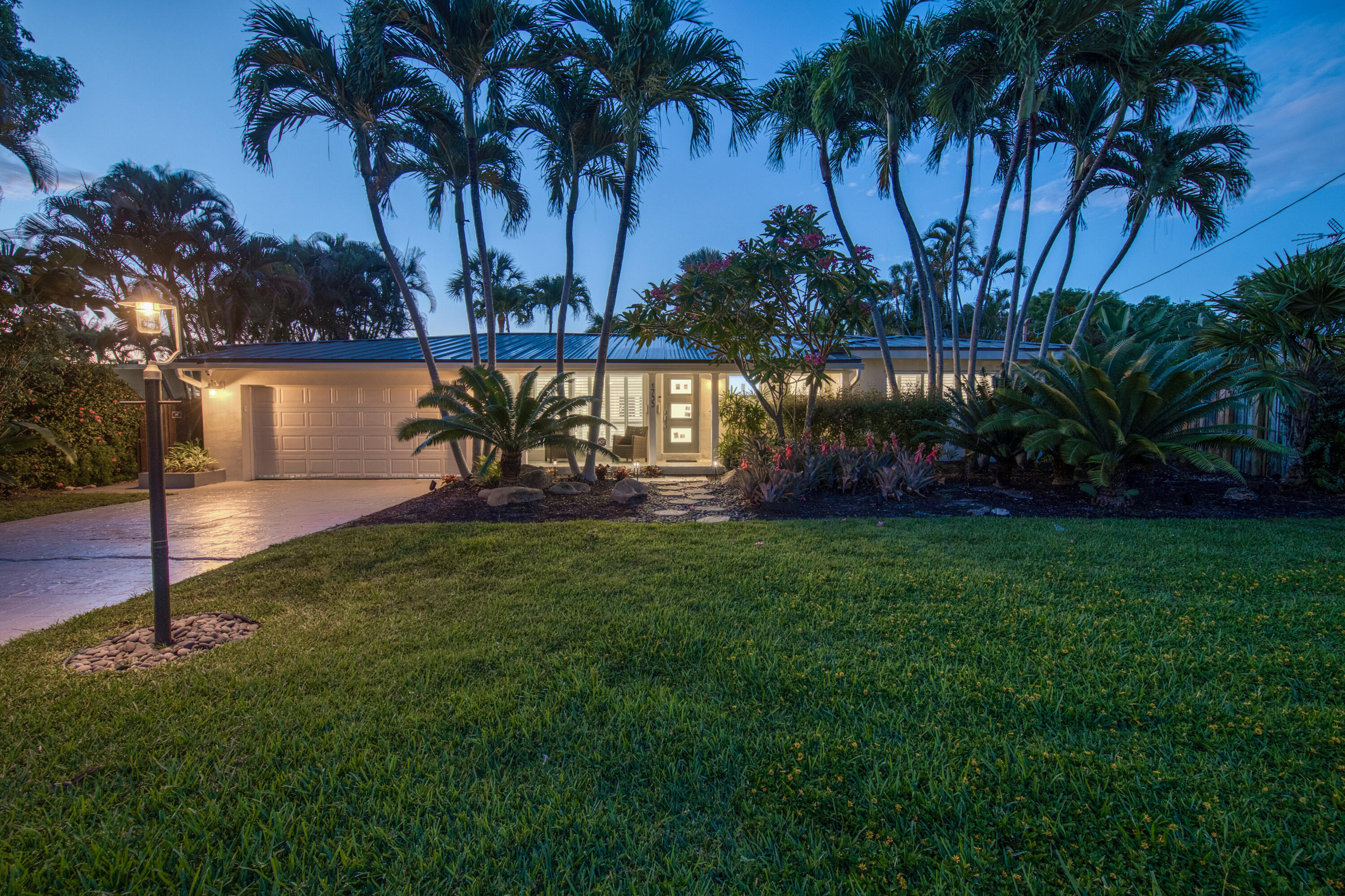 MIDDLE RIVER ESTATES - Residential Lease