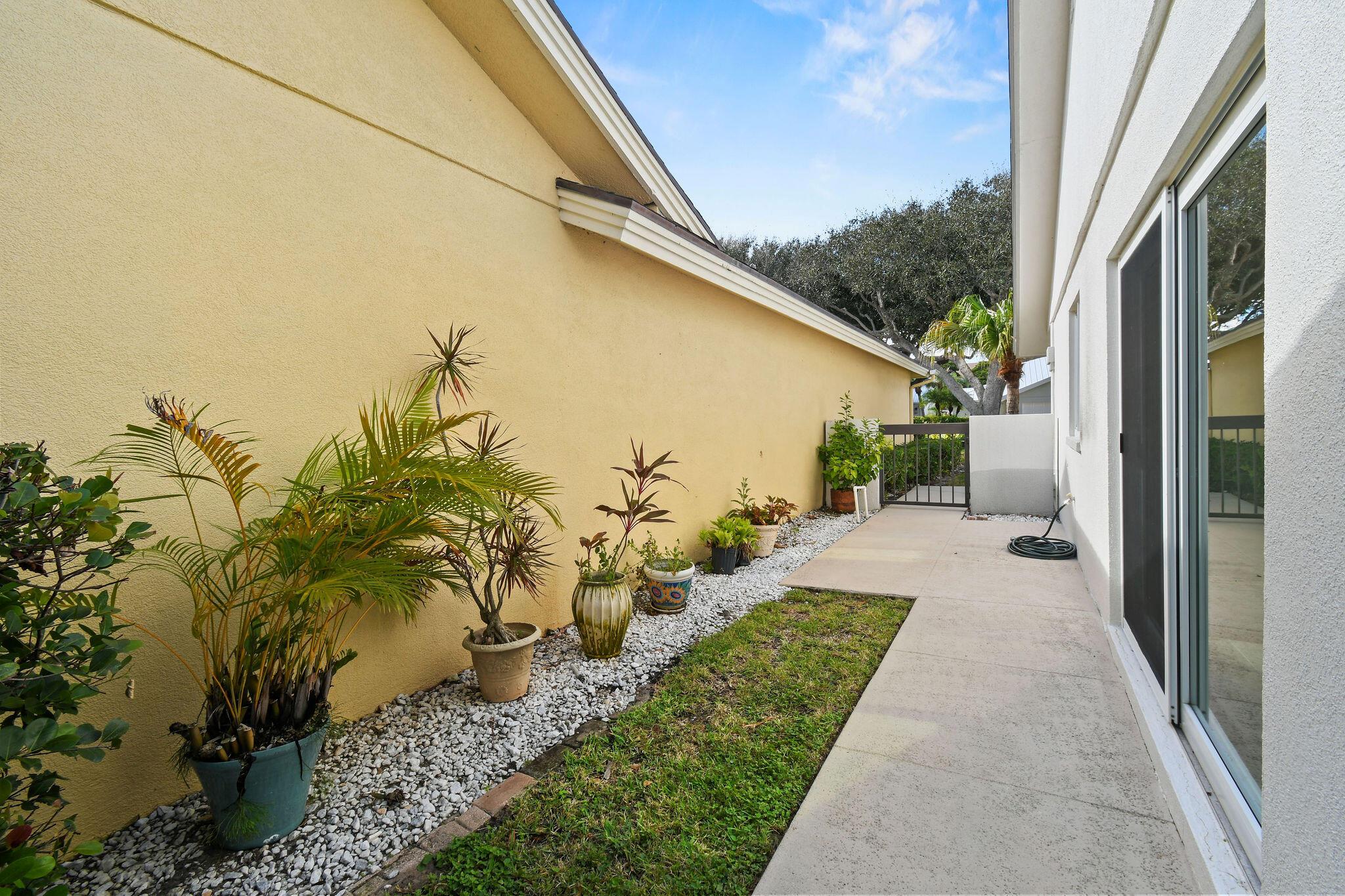 RIDGE AT THE BLUFFS - Residential