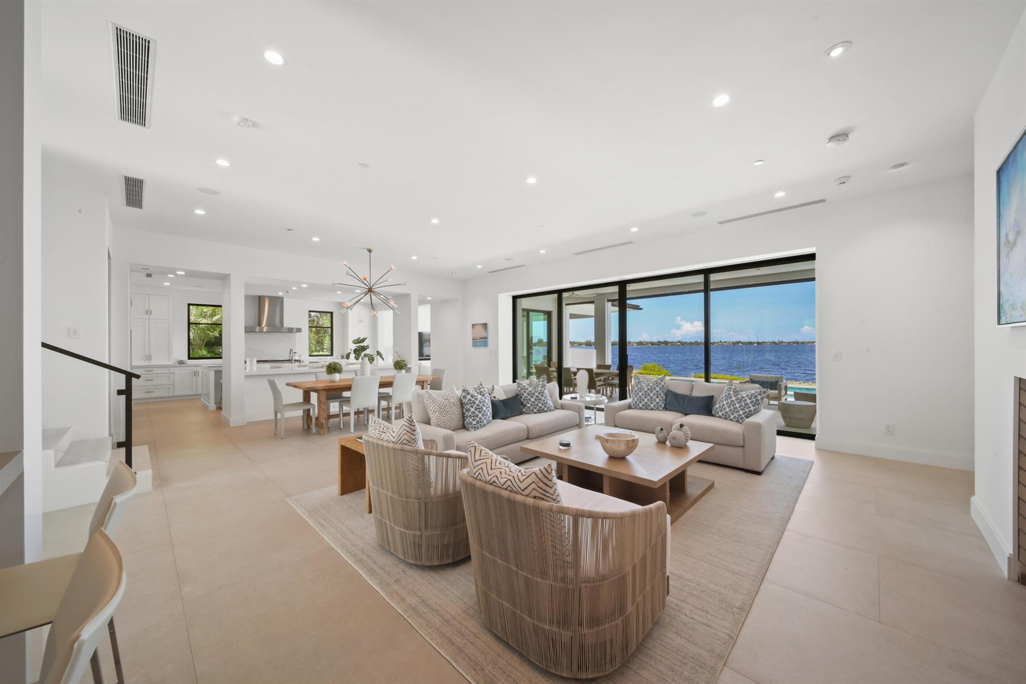 Floridian Golf Club - Residential