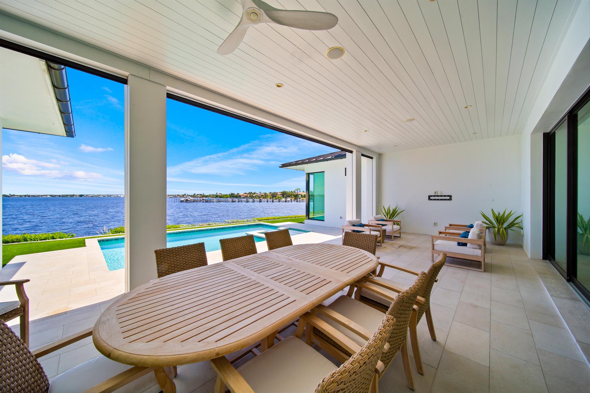 Floridian Golf Club - Residential