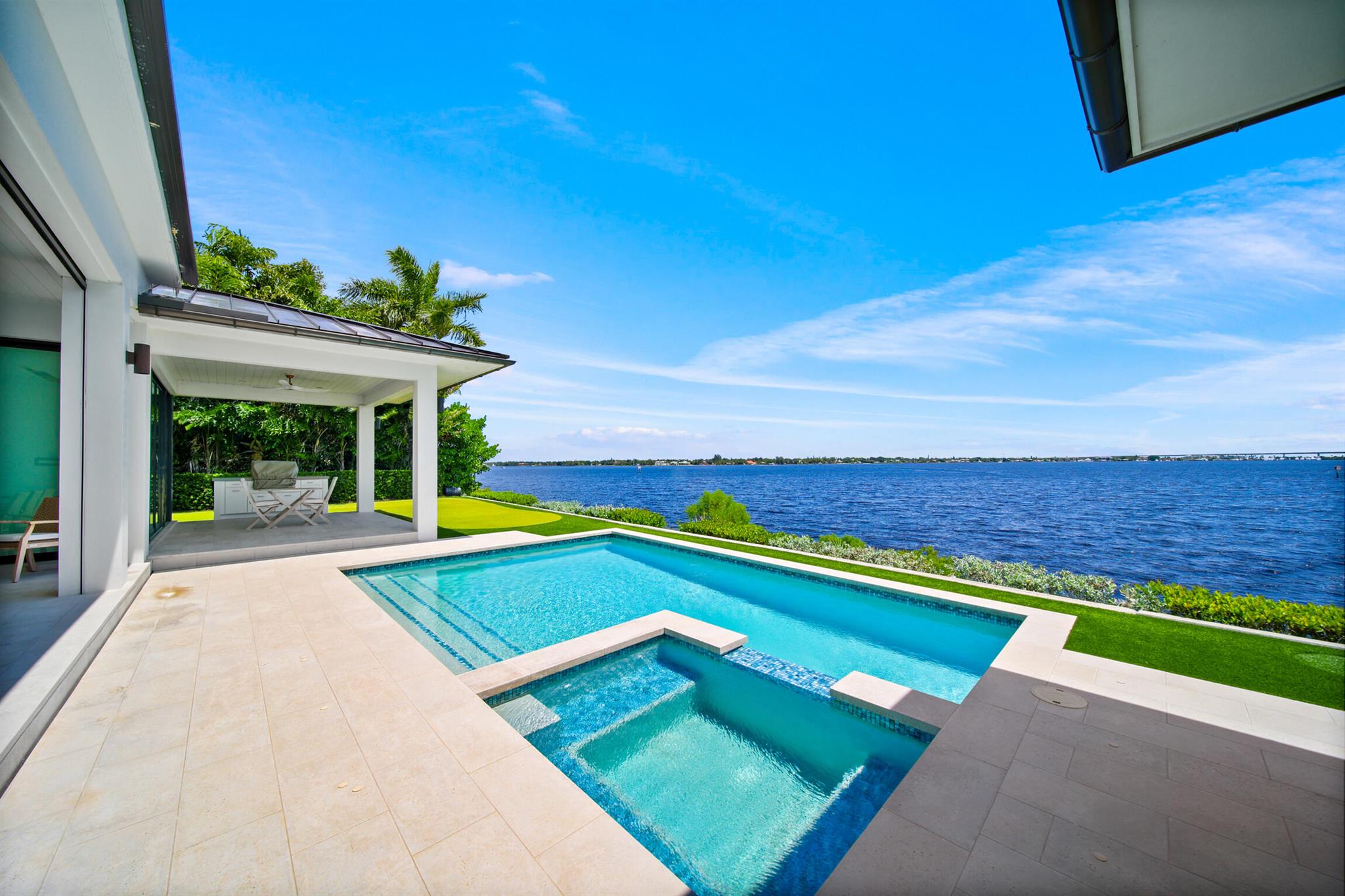 Floridian Golf Club - Residential