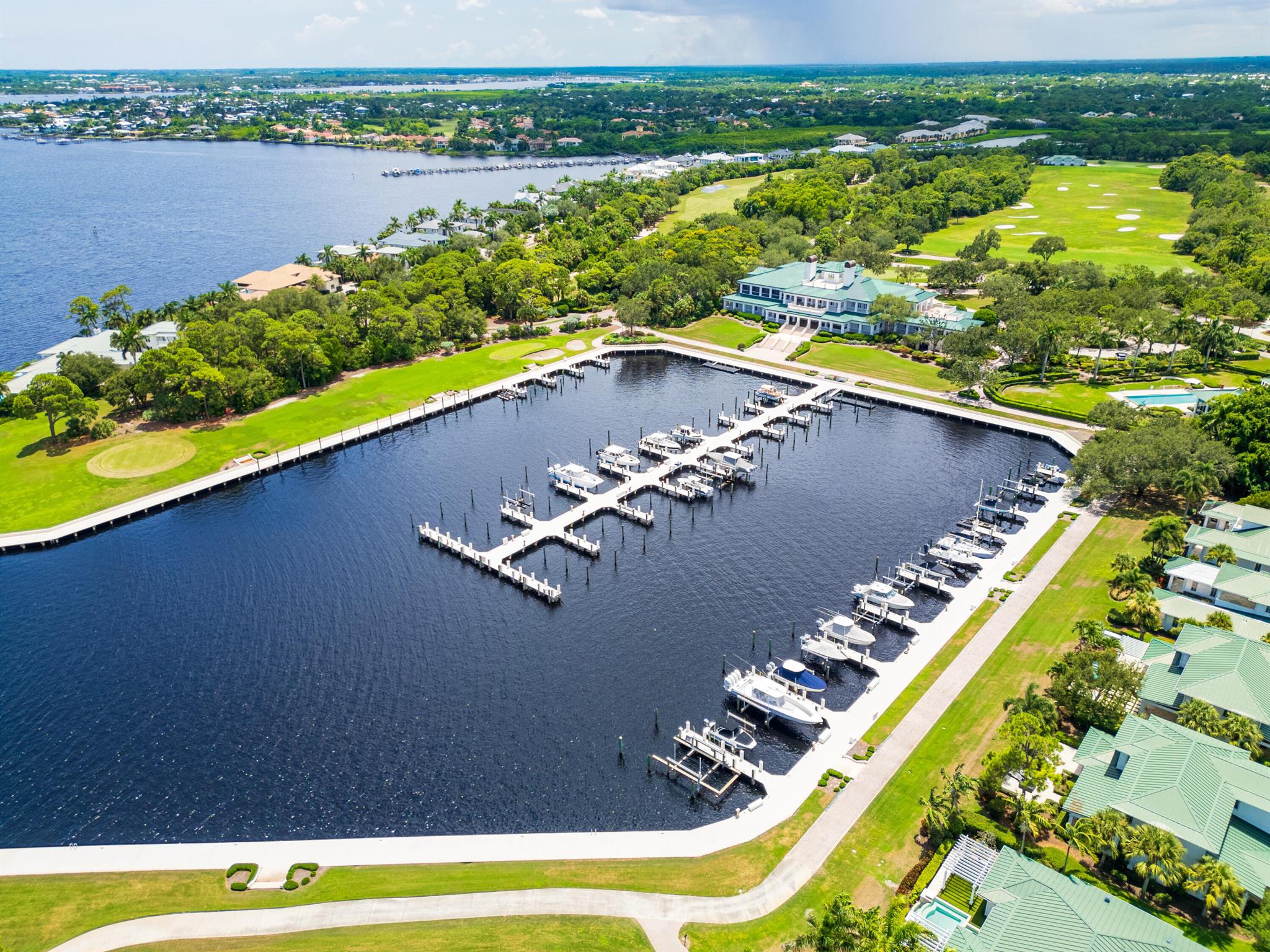 Floridian Golf Club - Residential