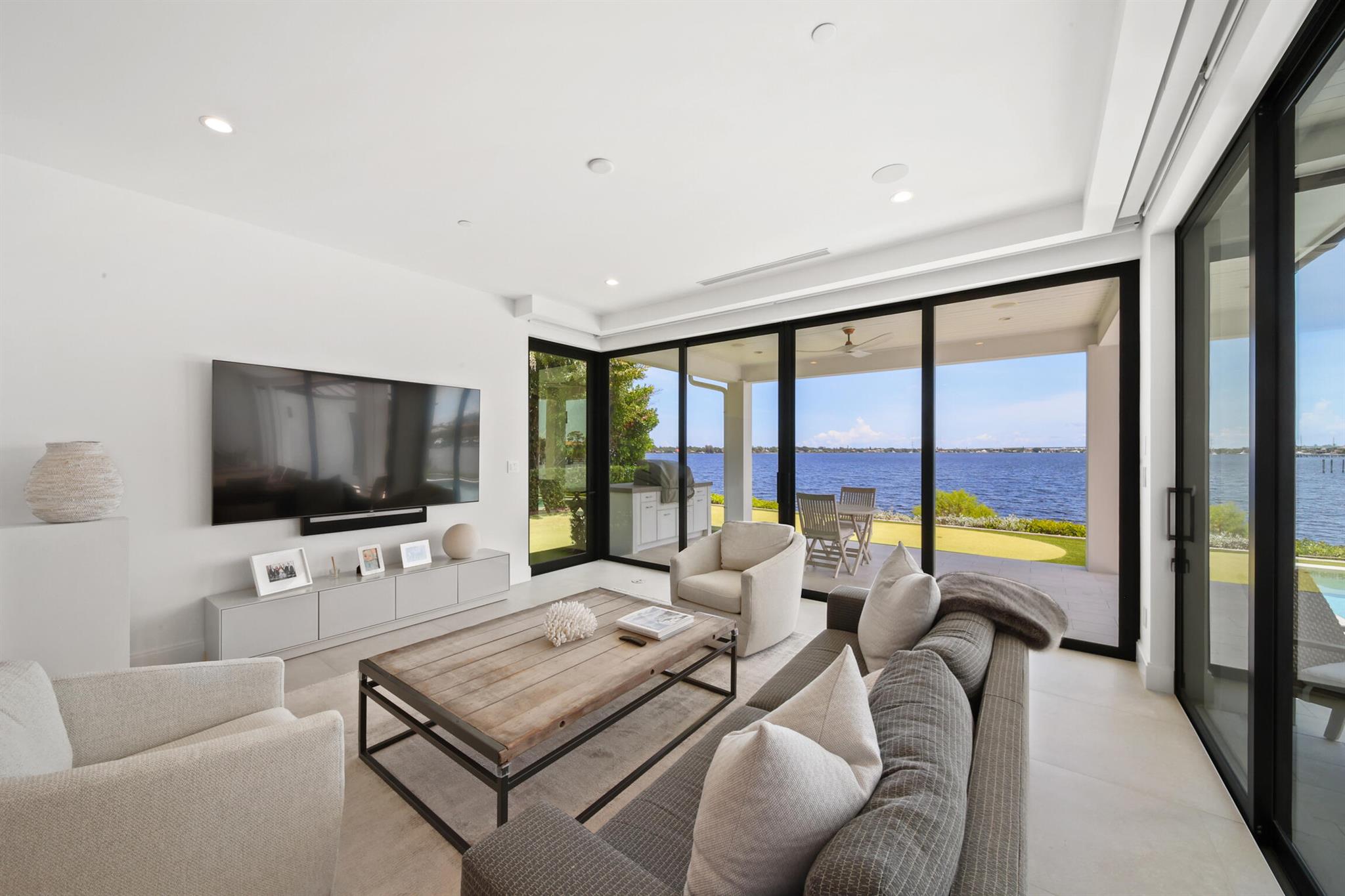 Floridian Golf Club - Residential