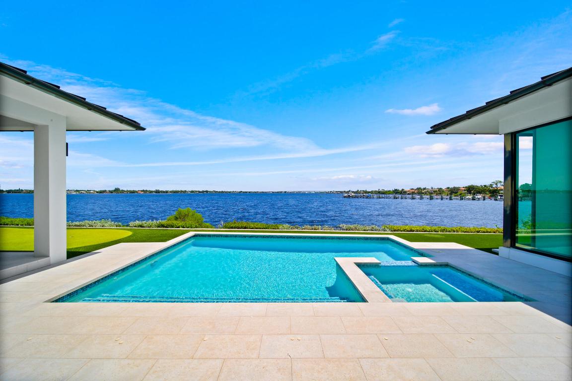 Floridian Golf Club - Residential