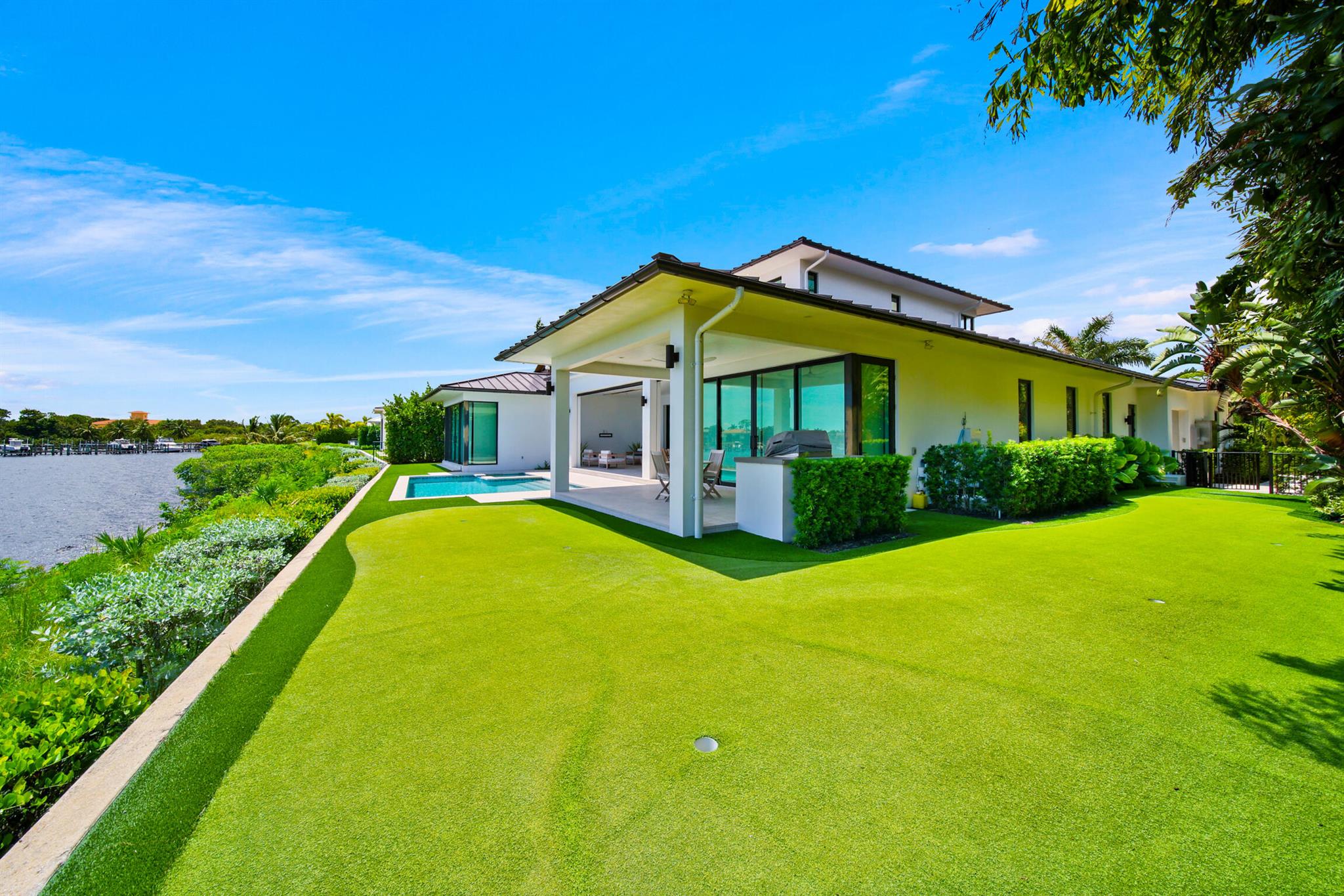 Floridian Golf Club - Residential