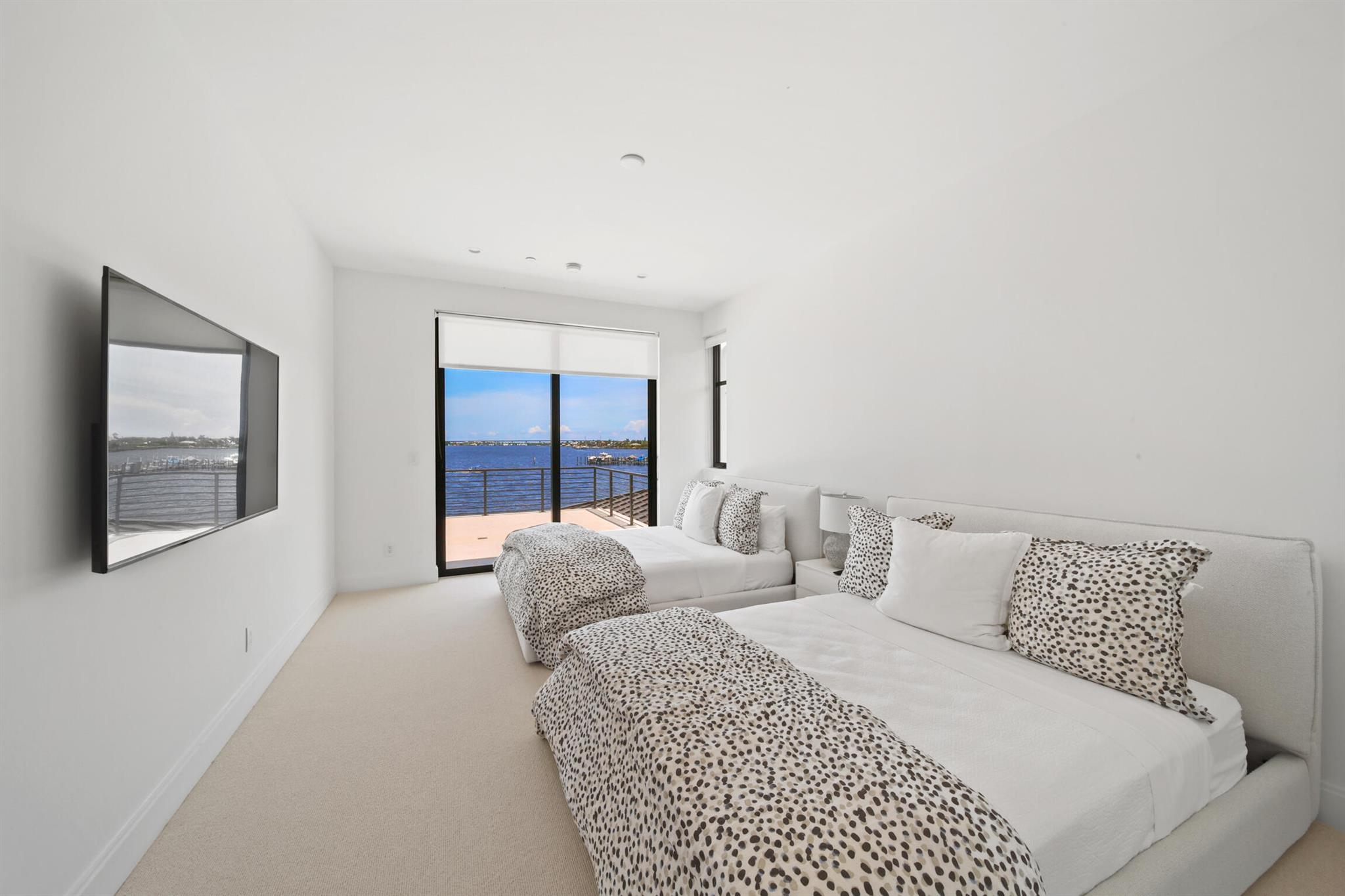 Floridian Golf Club - Residential