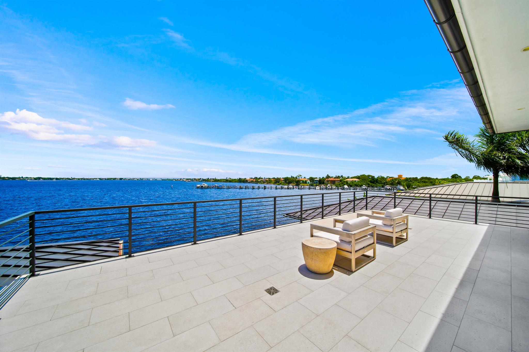 Floridian Golf Club - Residential