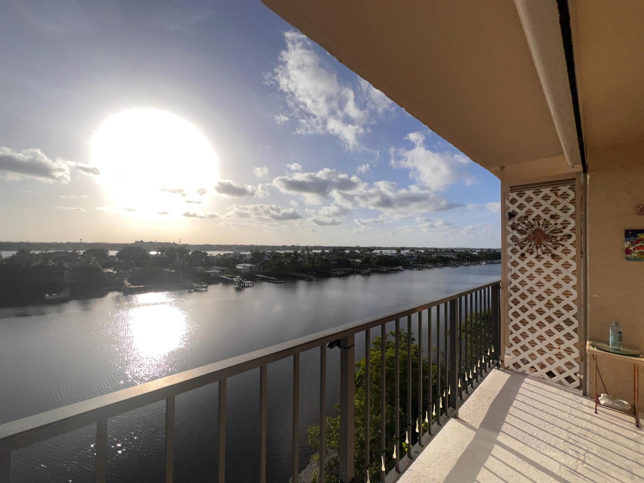 3581 S Ocean Boulevard 7e