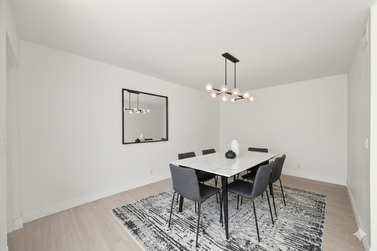 PALM CLUB WEST VILLAGE 1 - Residential