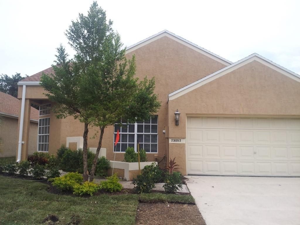 Photo of 23052 Sunfield Drive, Boca Raton, FL 33433 (MLS # F10499739)