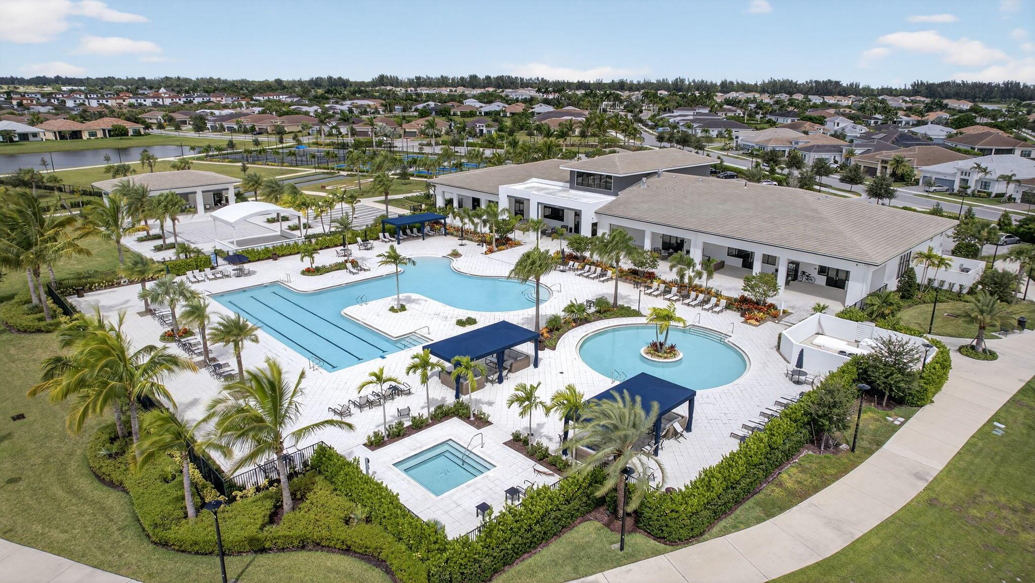 CRESSWIND PALM BEACH - Residential