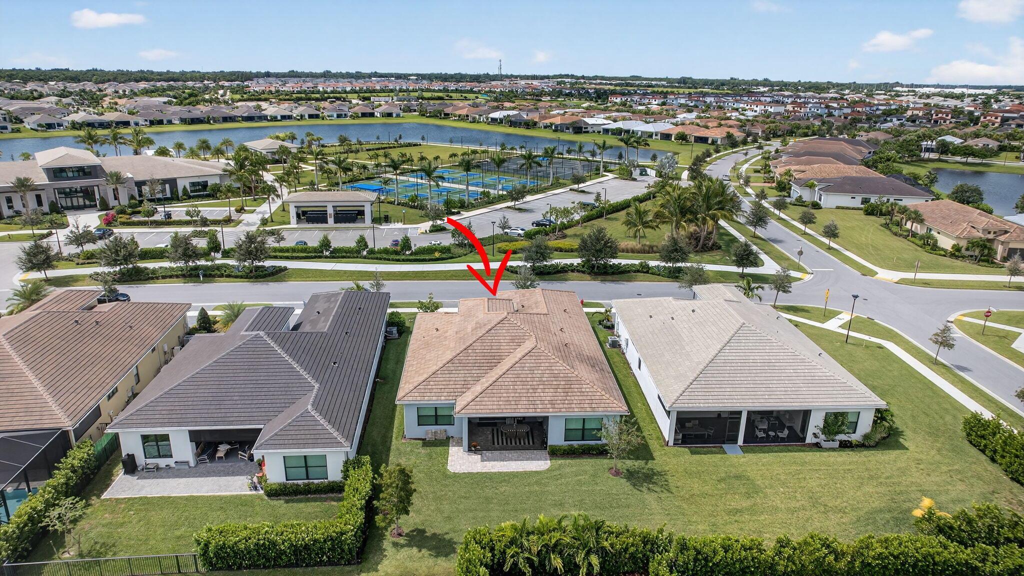 CRESSWIND PALM BEACH - Residential