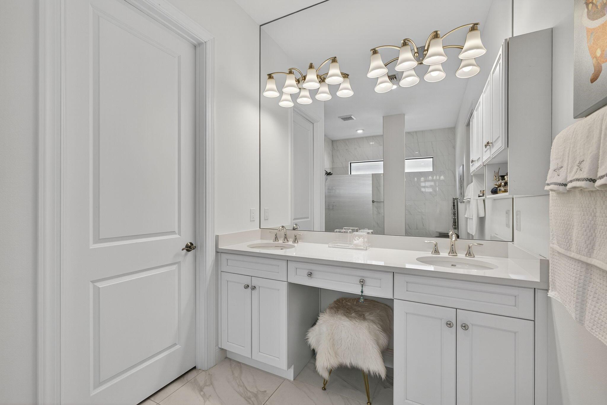 CRESSWIND PALM BEACH - Residential