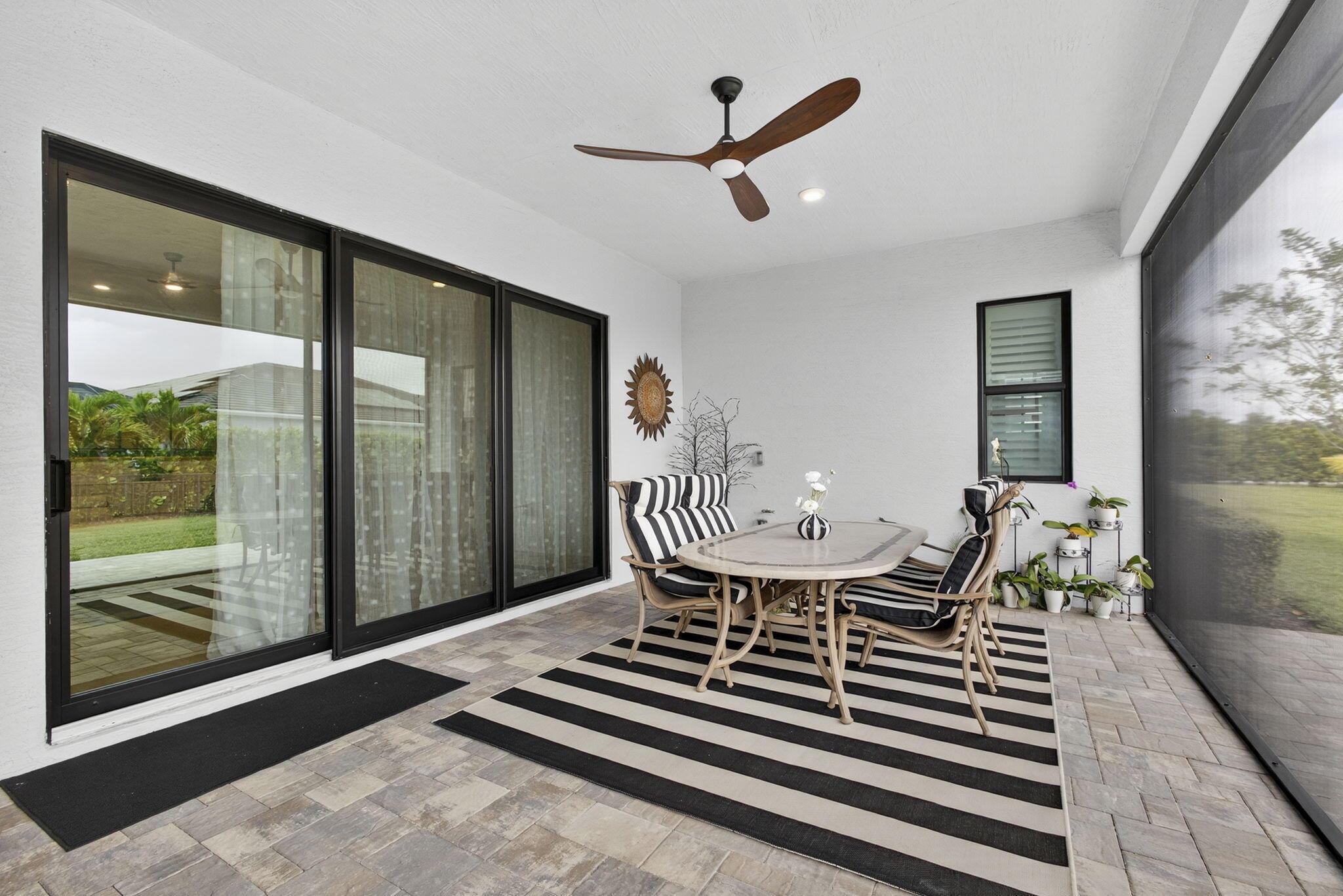 CRESSWIND PALM BEACH - Residential