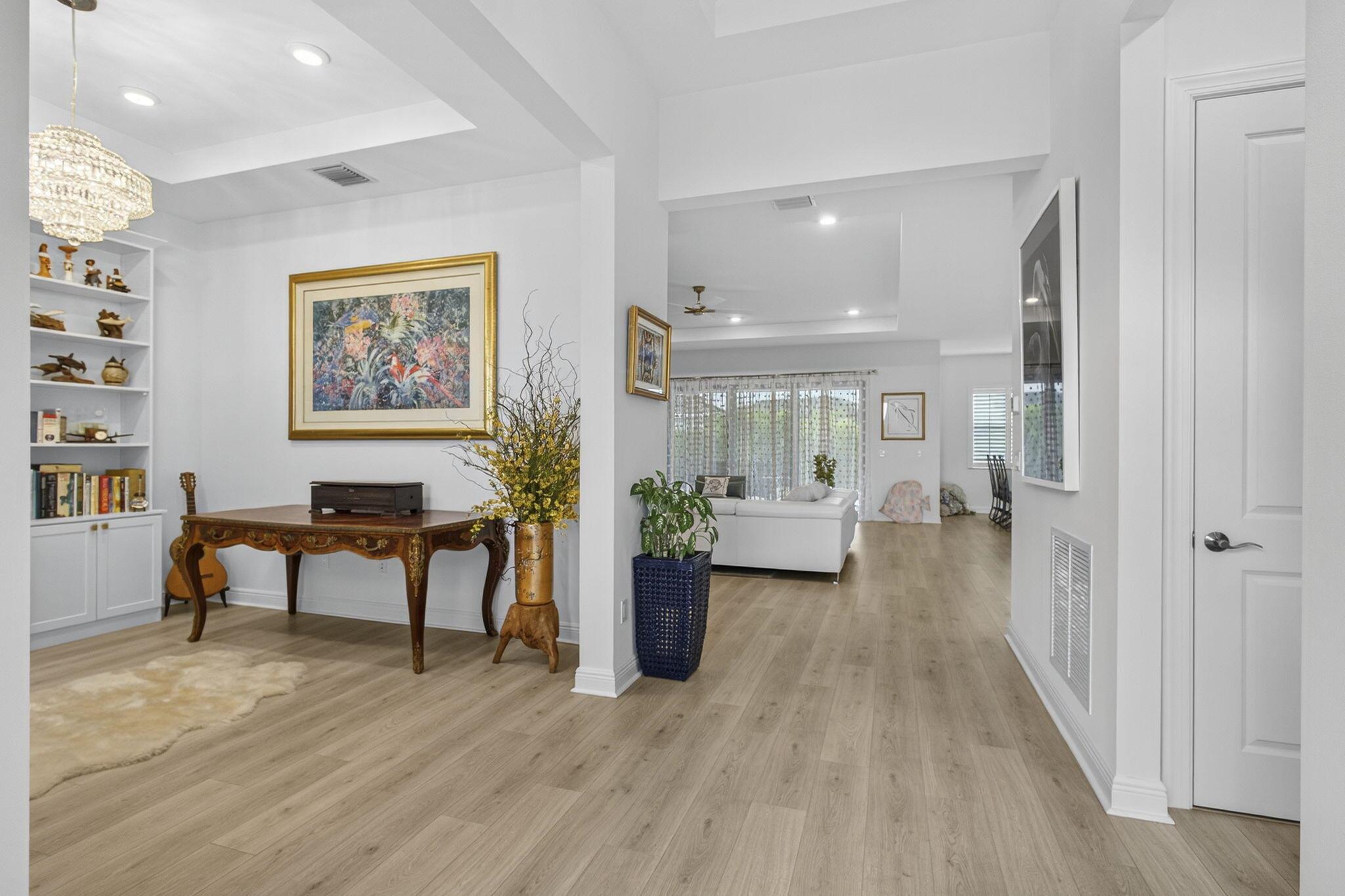 CRESSWIND PALM BEACH - Residential