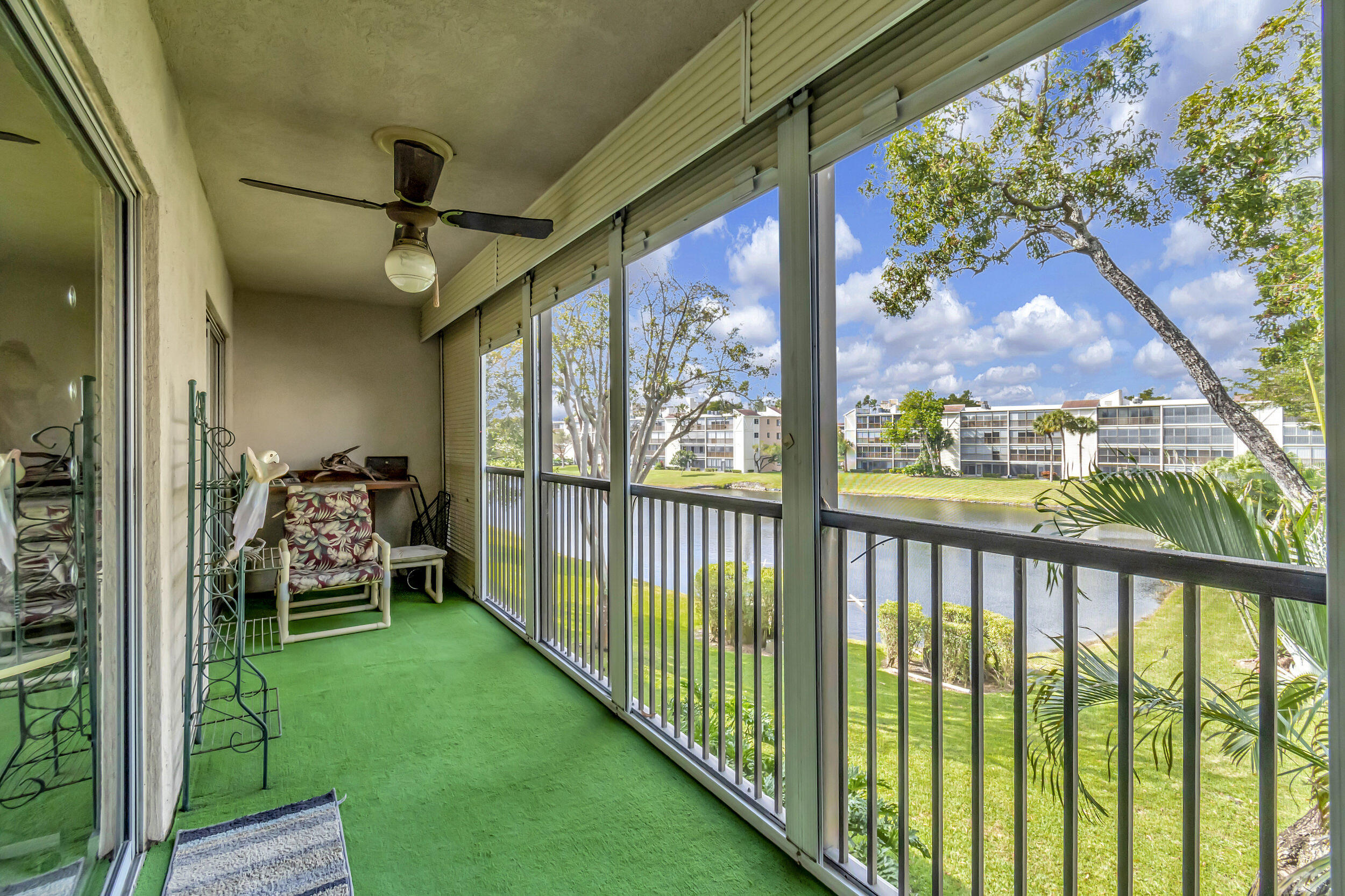 HUNTINGTON LAKES - Residential