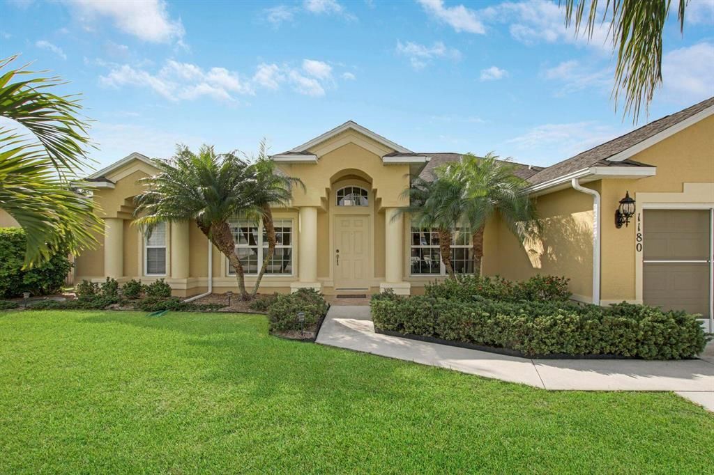 Photo of 1180 SE Palm Beach Road, Port Saint Lucie, FL 34952 (MLS # R10782949)