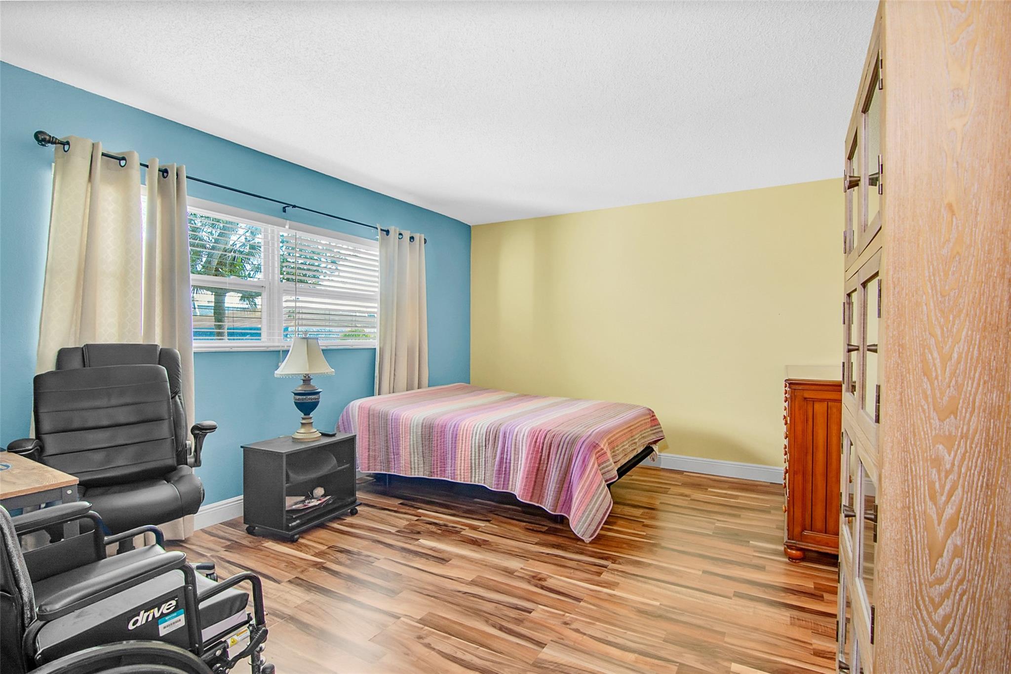 ORIOLE GOLF & TENNIS CLUB - Residential