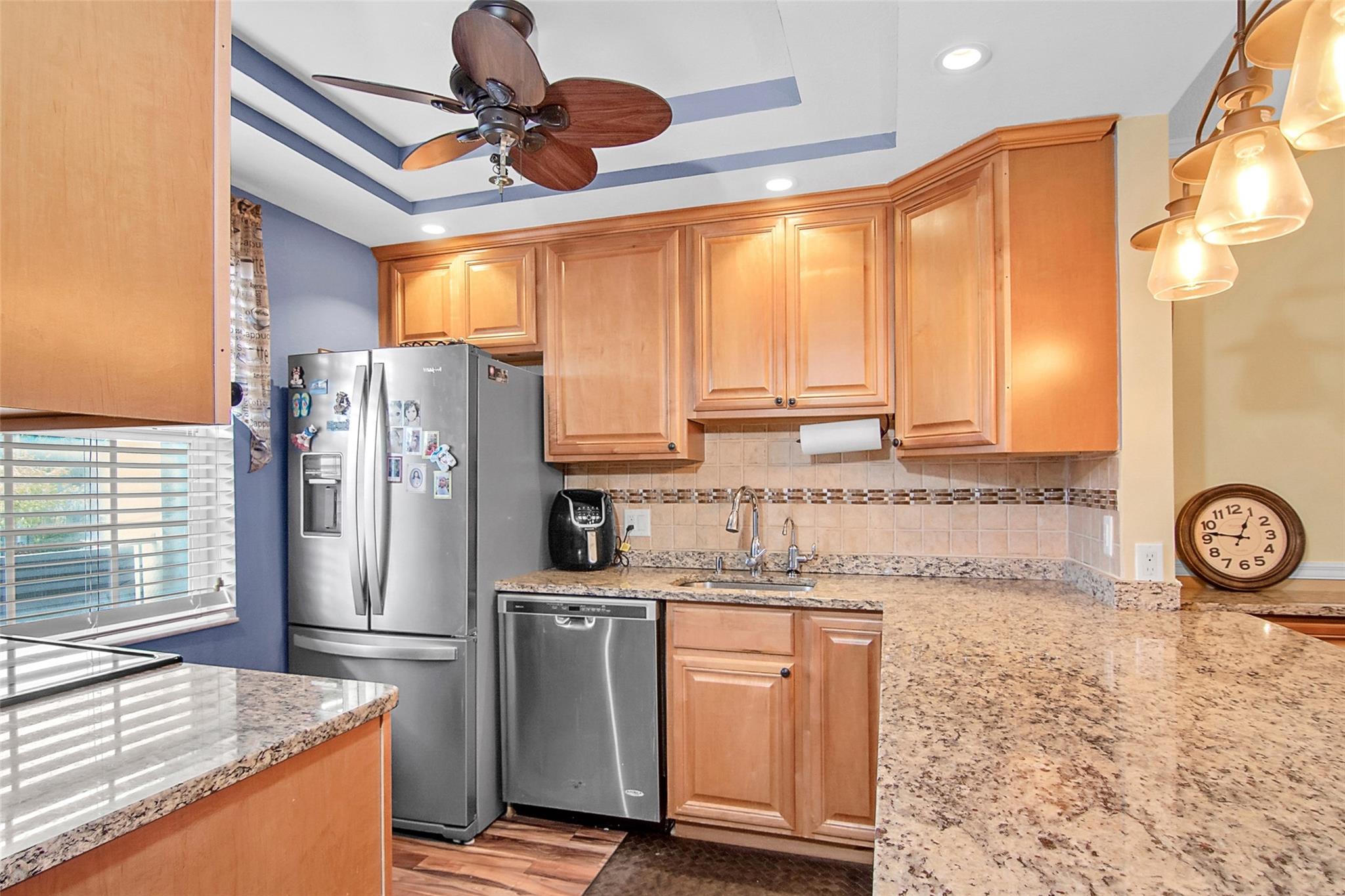 ORIOLE GOLF & TENNIS CLUB - Residential