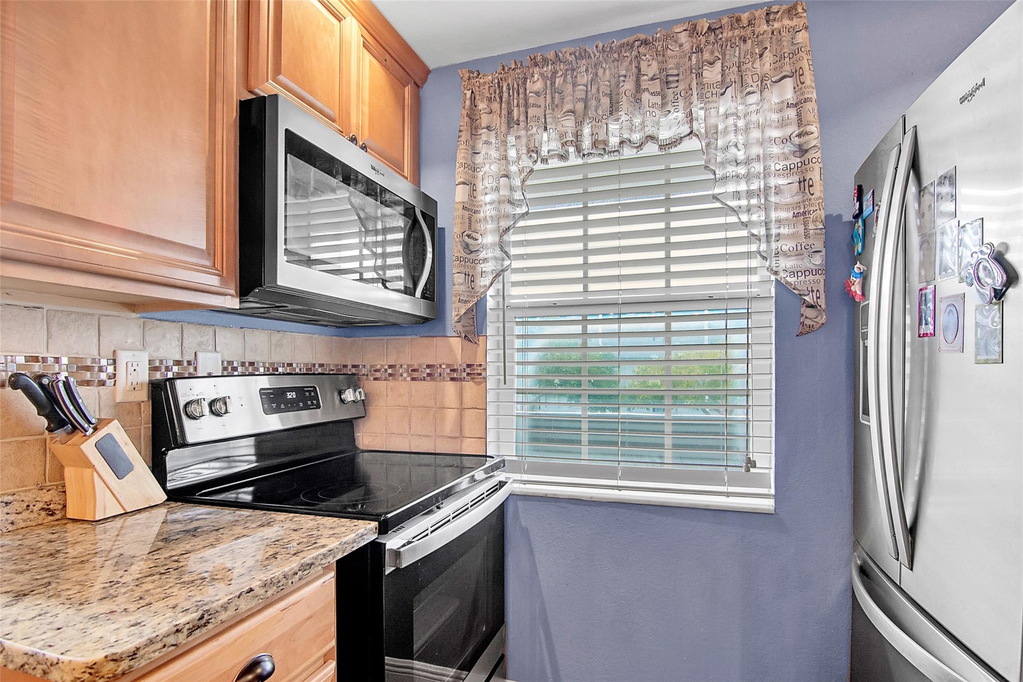 ORIOLE GOLF & TENNIS CLUB - Residential