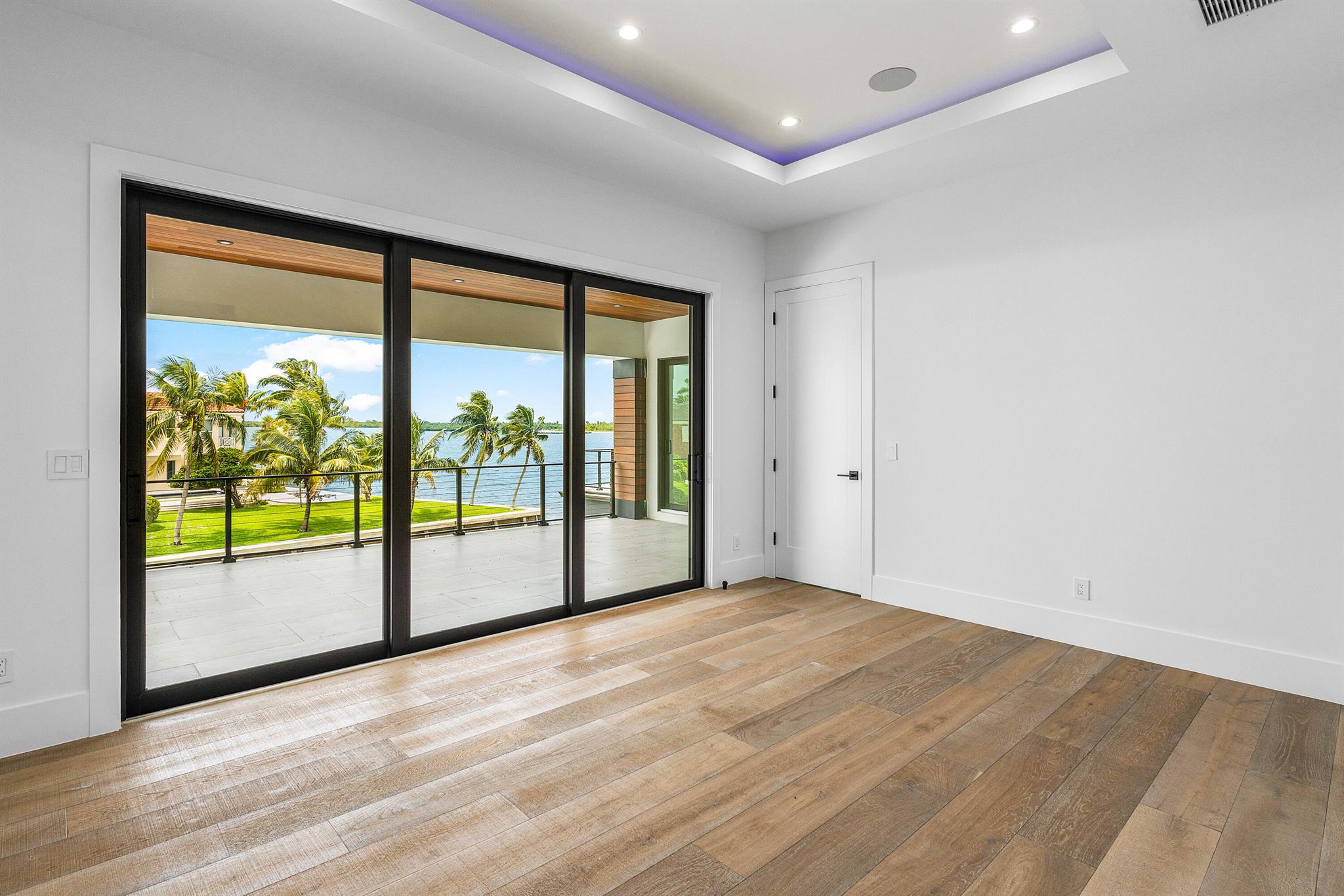 PALM BEACH LAKE WORTH EST - Residential