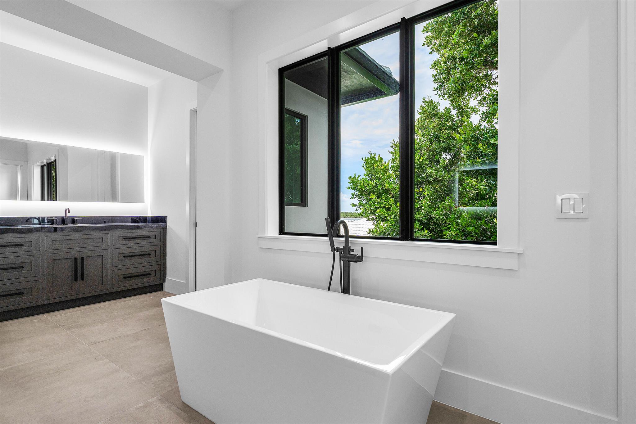 PALM BEACH LAKE WORTH EST - Residential