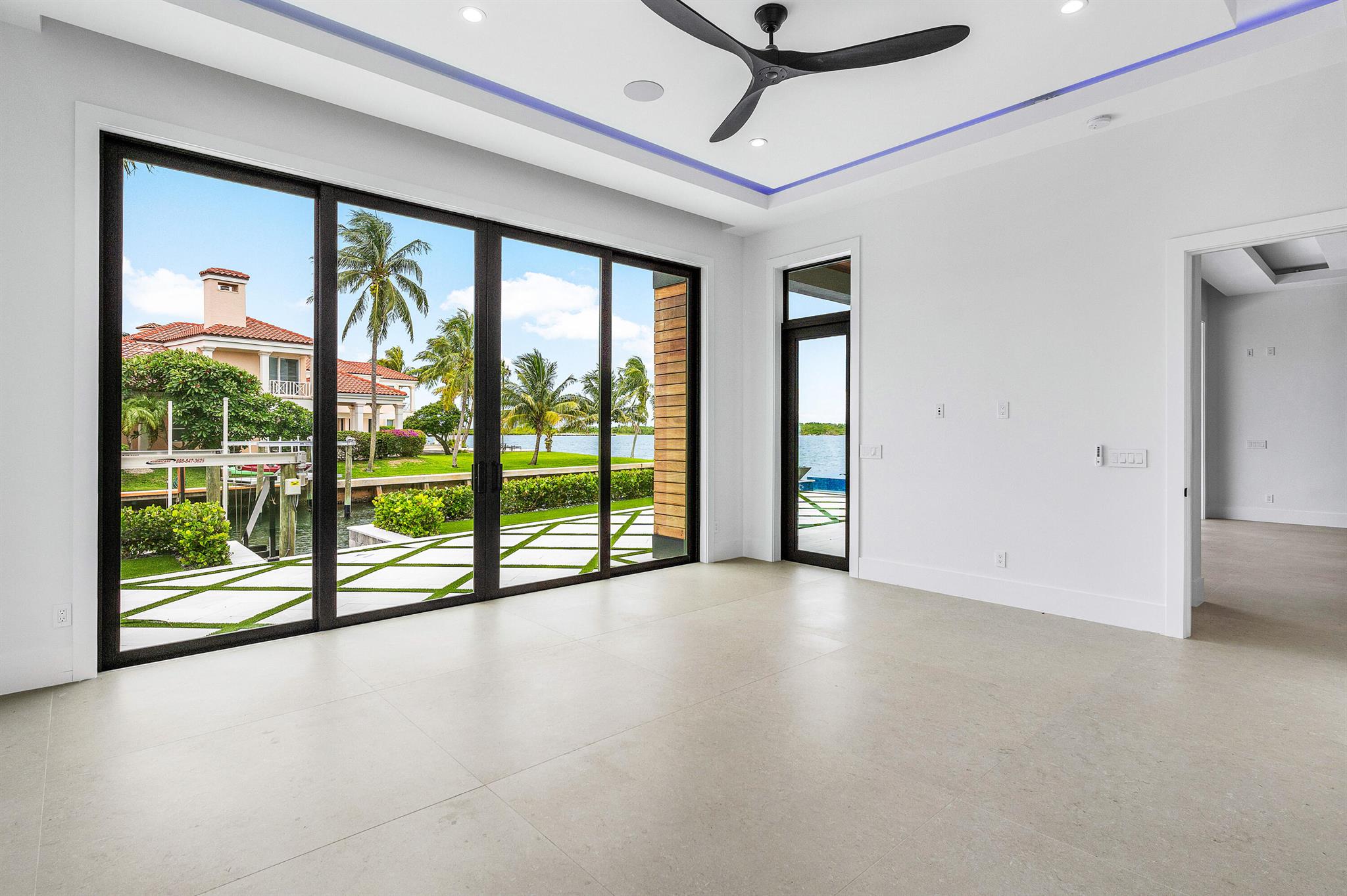 PALM BEACH LAKE WORTH EST - Residential