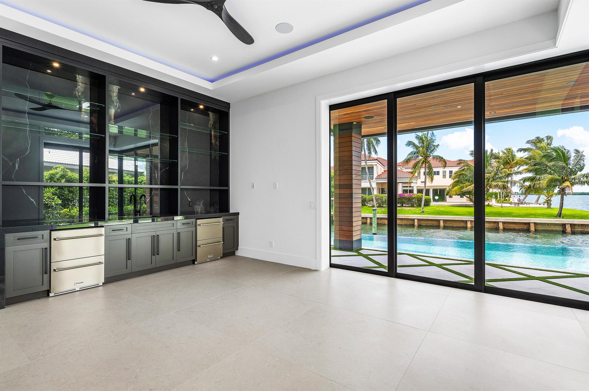PALM BEACH LAKE WORTH EST - Residential