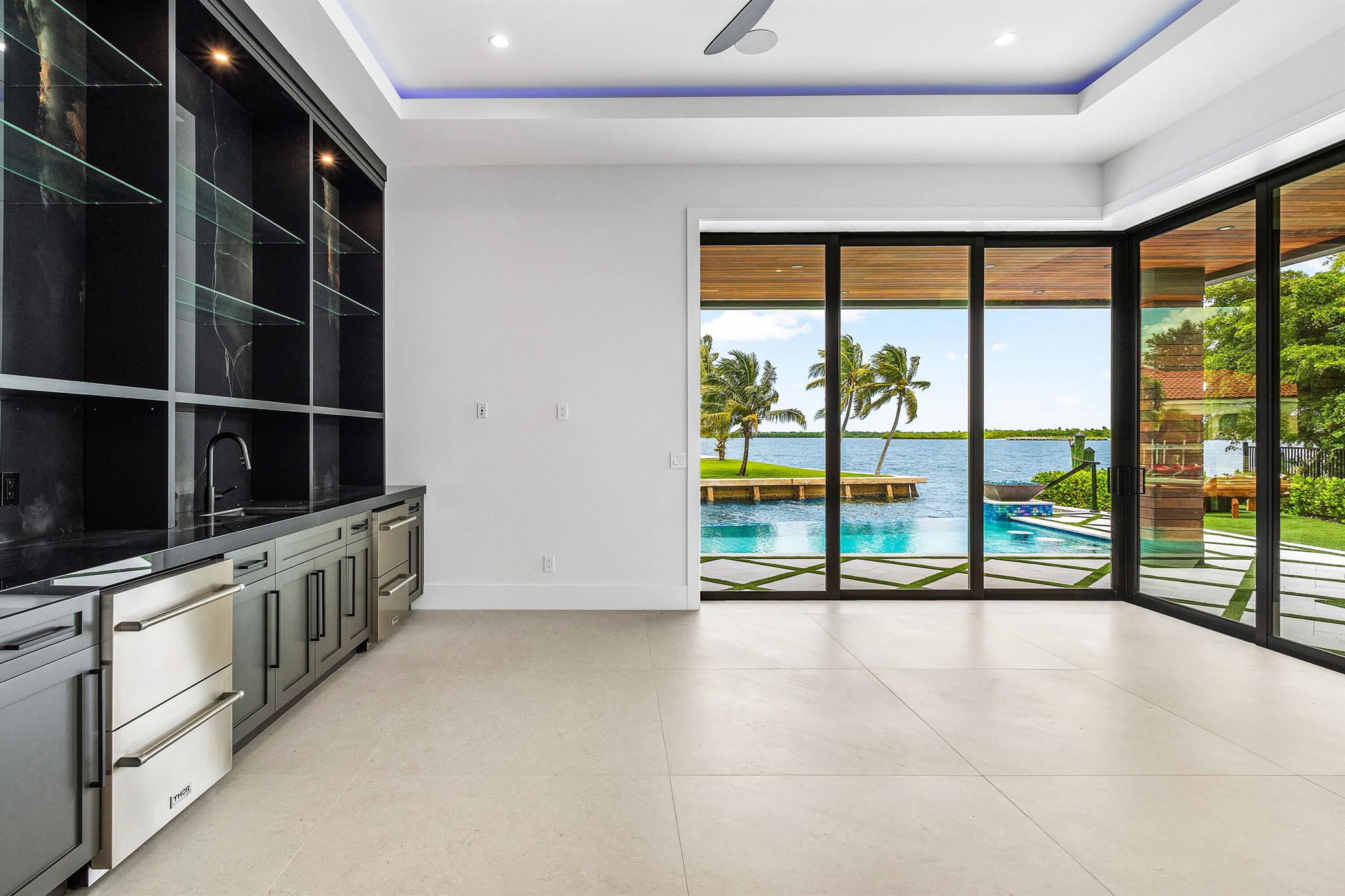 PALM BEACH LAKE WORTH EST - Residential