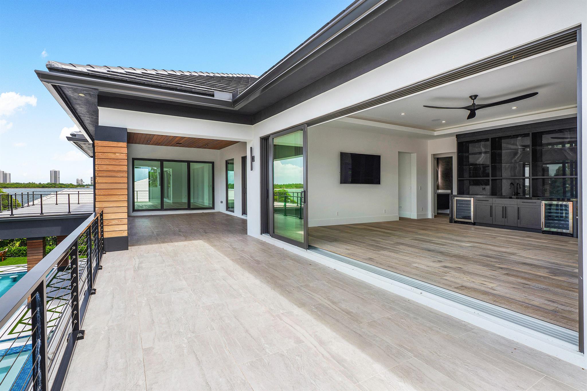 PALM BEACH LAKE WORTH EST - Residential