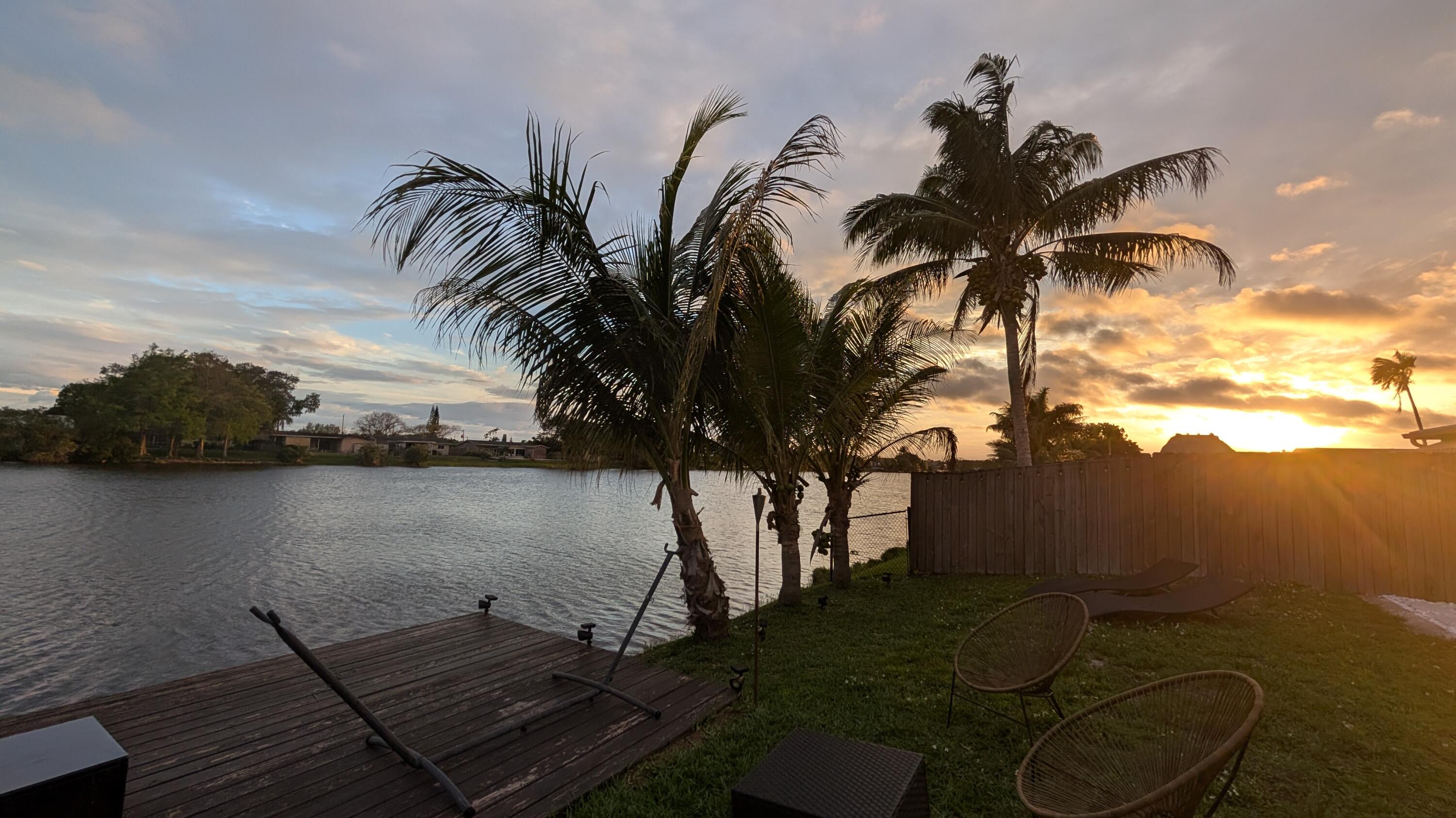 SUNRISE GOLF VILLAGE SEC 24 - Residential Lease