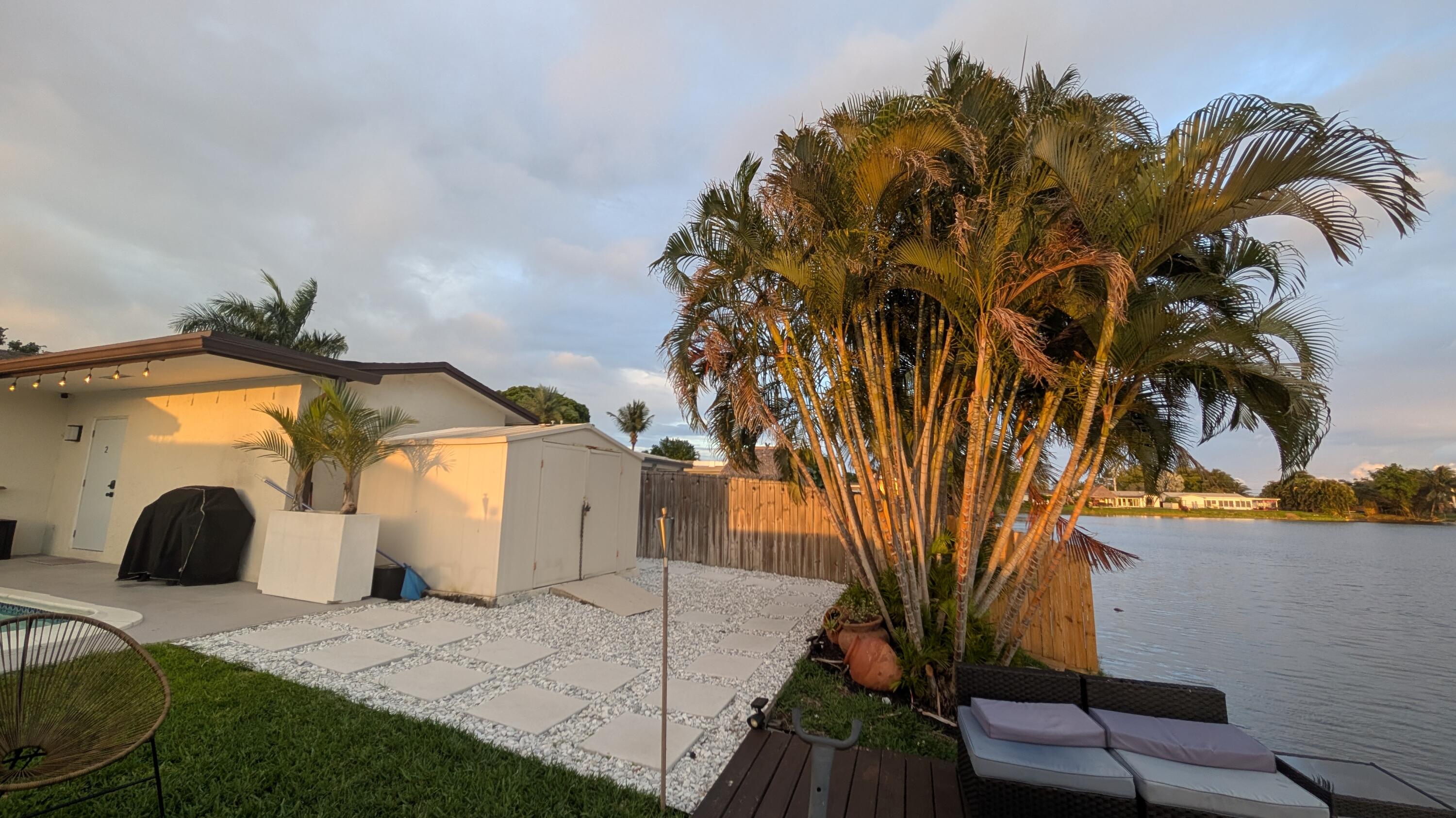 SUNRISE GOLF VILLAGE SEC 24 - Residential Lease