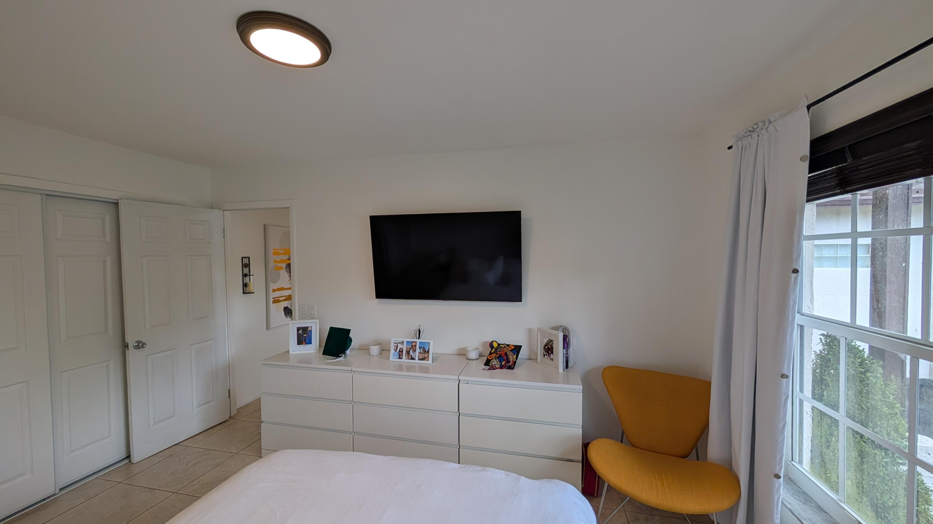 SUNRISE GOLF VILLAGE SEC 24 - Residential Lease