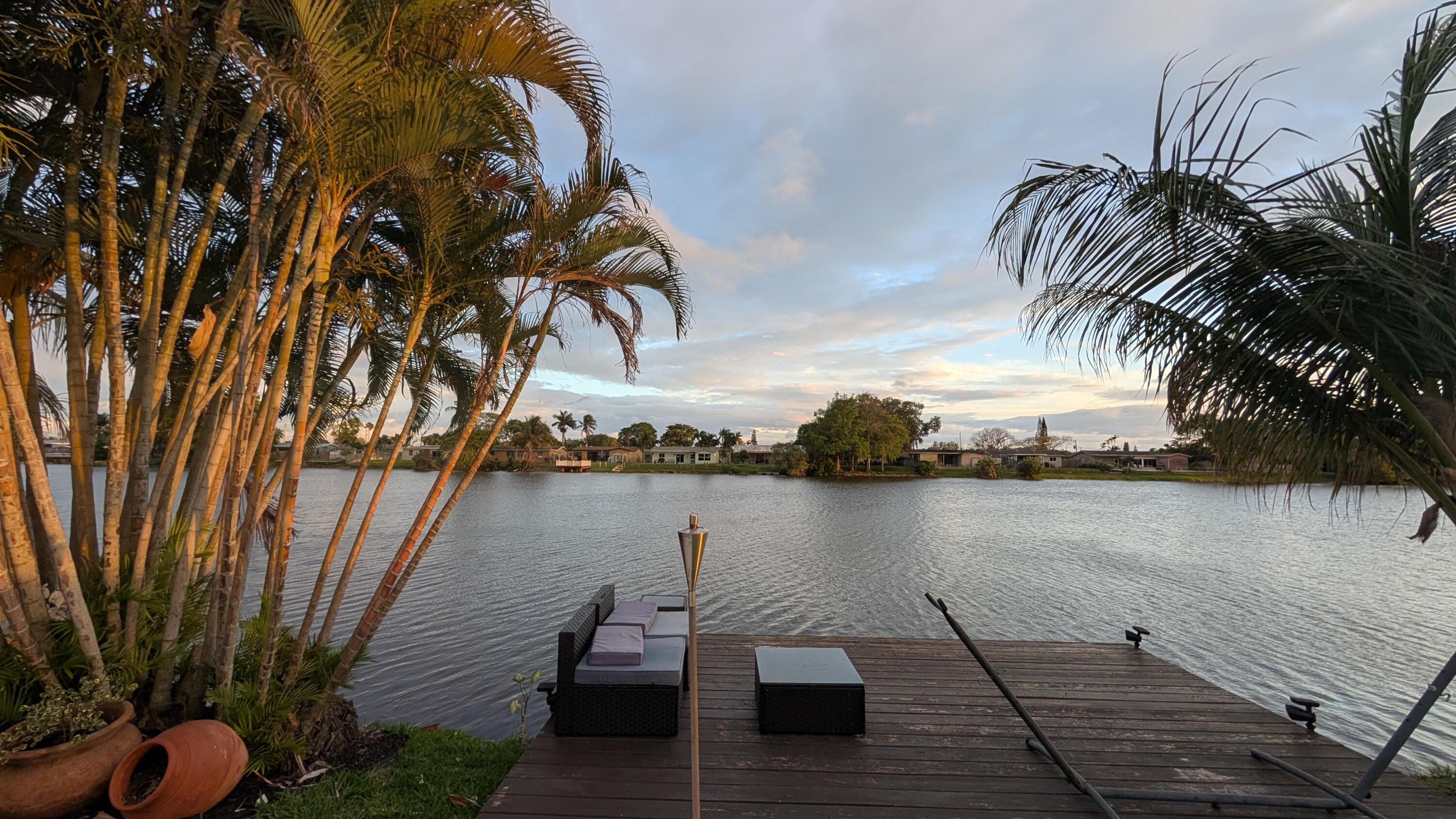 SUNRISE GOLF VILLAGE SEC 24 - Residential Lease