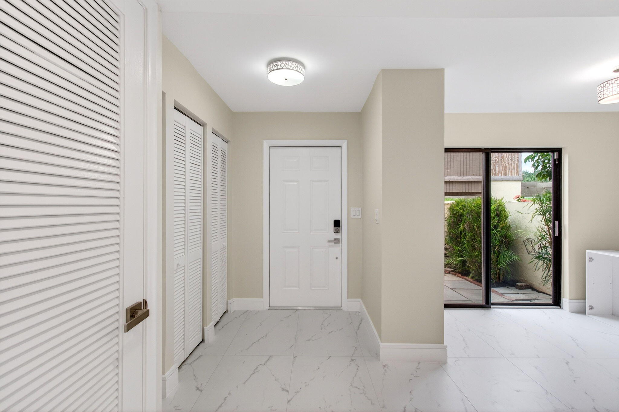 MEADOW KNOLL TOWNHOMES - Residential