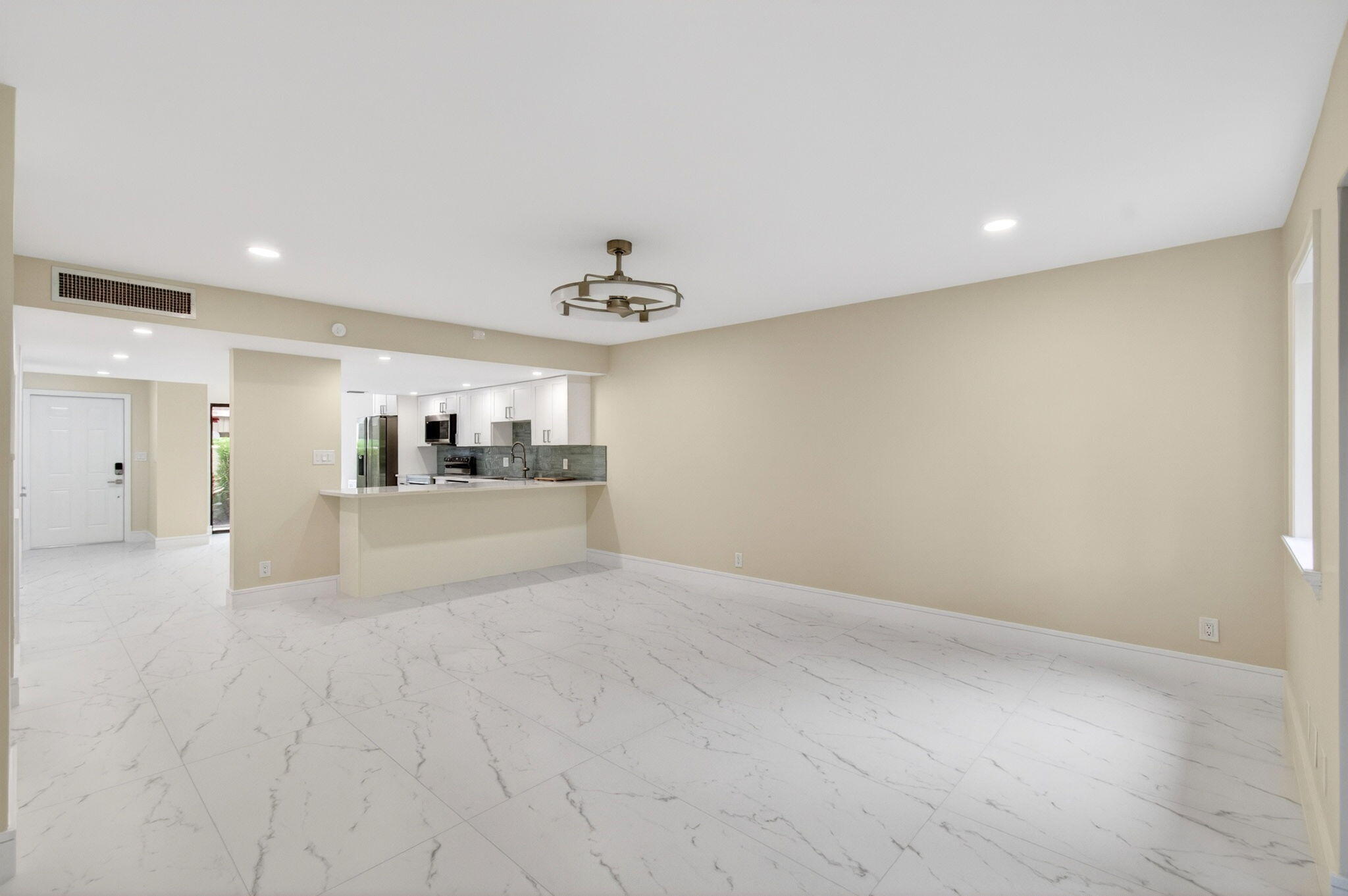 MEADOW KNOLL TOWNHOMES - Residential