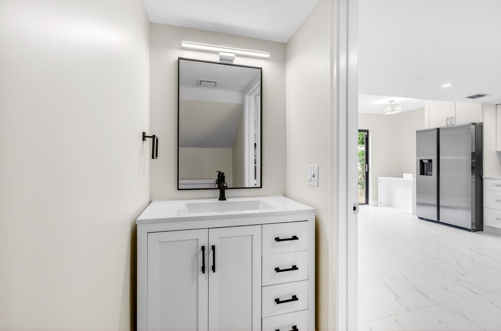 MEADOW KNOLL TOWNHOMES - Residential