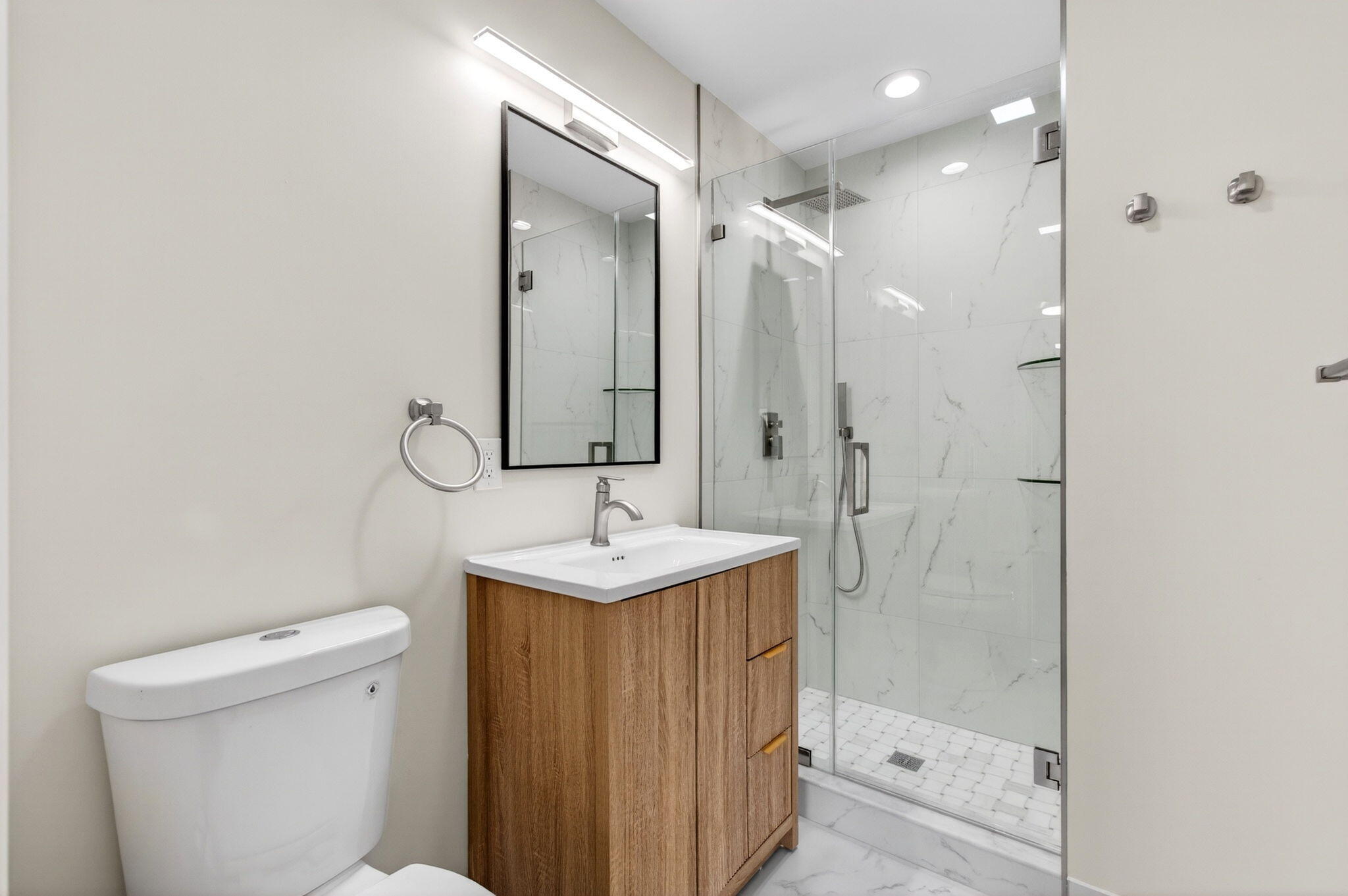 MEADOW KNOLL TOWNHOMES - Residential