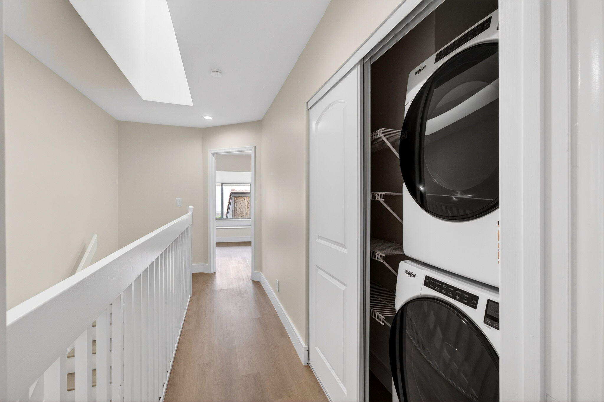 MEADOW KNOLL TOWNHOMES - Residential