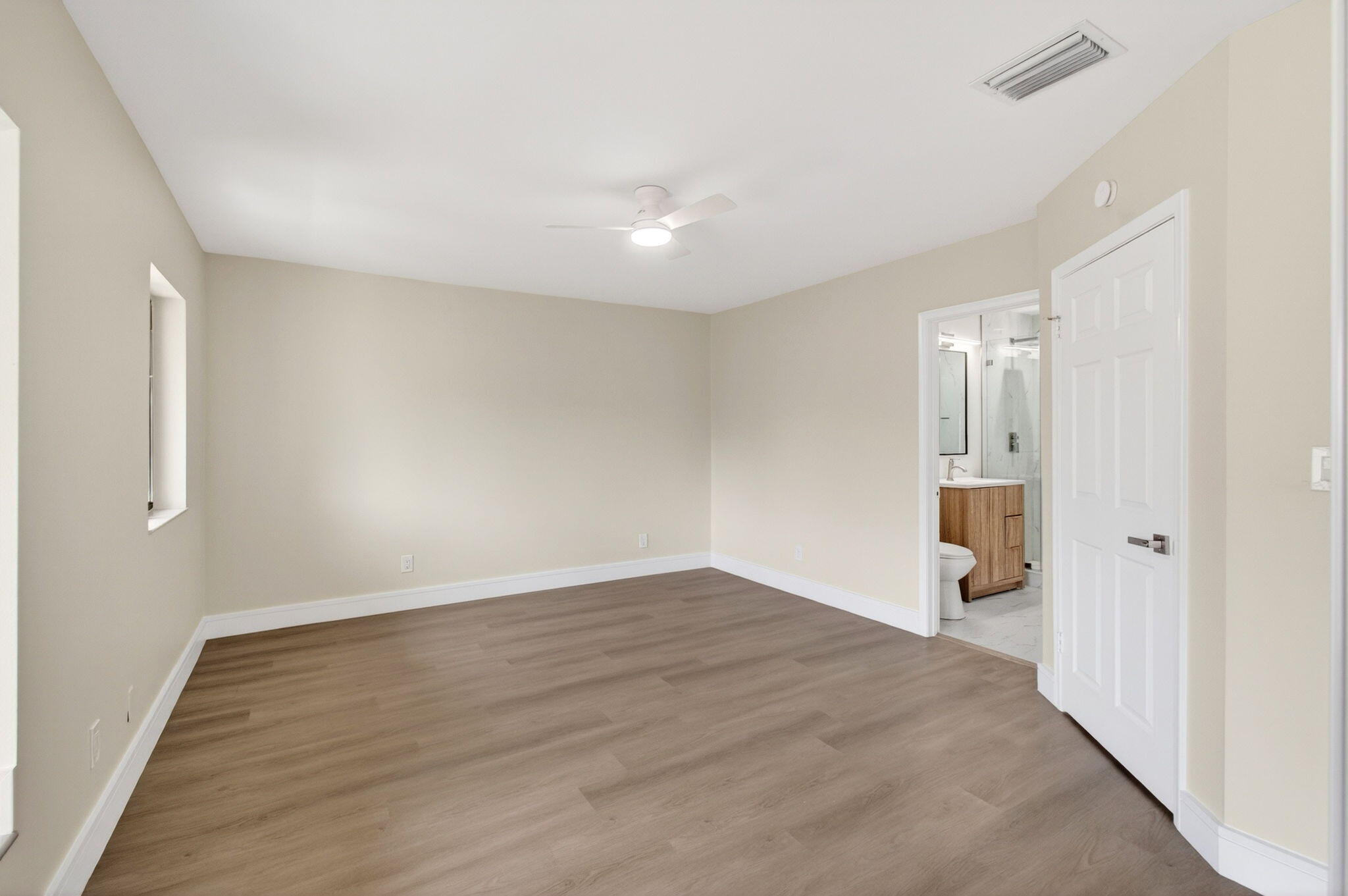 MEADOW KNOLL TOWNHOMES - Residential