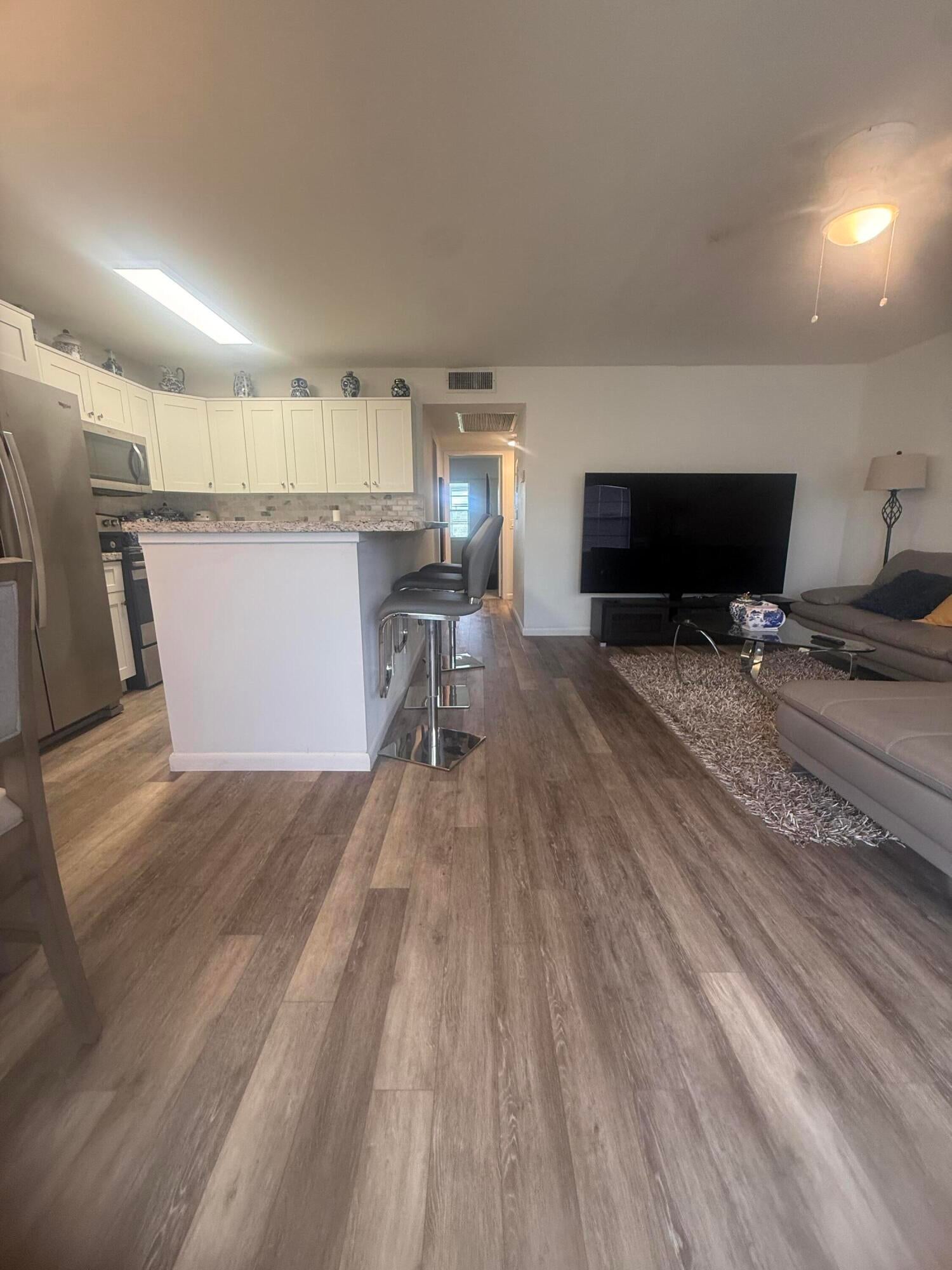 209 Brighton E