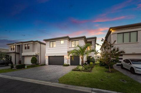 Tiny photo for 20021 Hirono Lane, Boca Raton, FL 33434 (MLS # B26019231)
