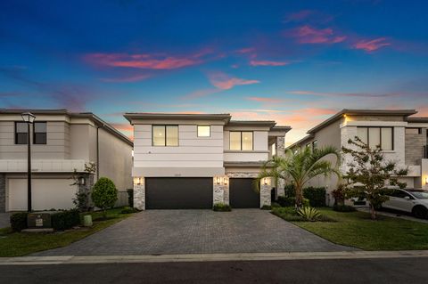 Tiny photo for 20021 Hirono Lane, Boca Raton, FL 33434 (MLS # B26019231)