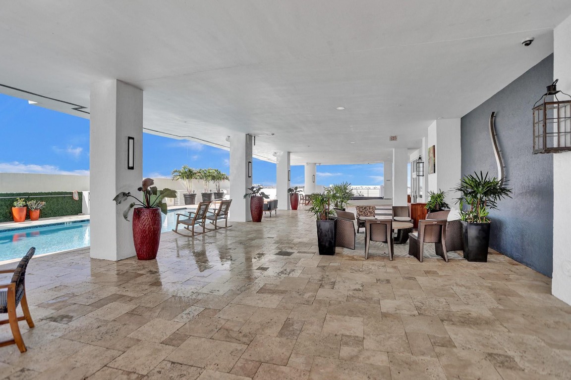 Strada 315 - Residential