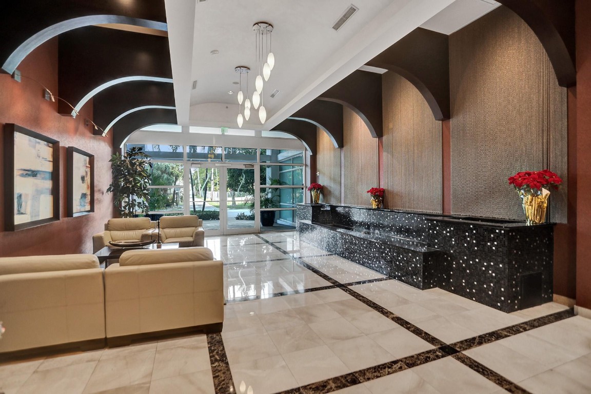 Strada 315 - Residential