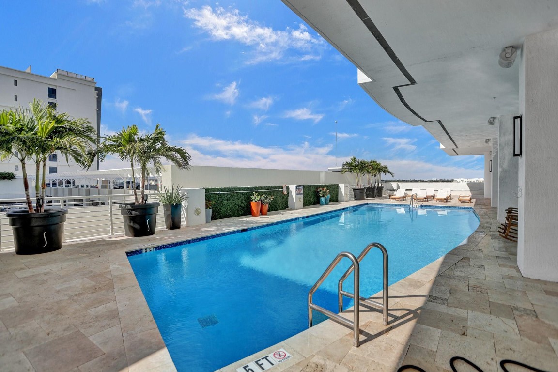 Strada 315 - Residential