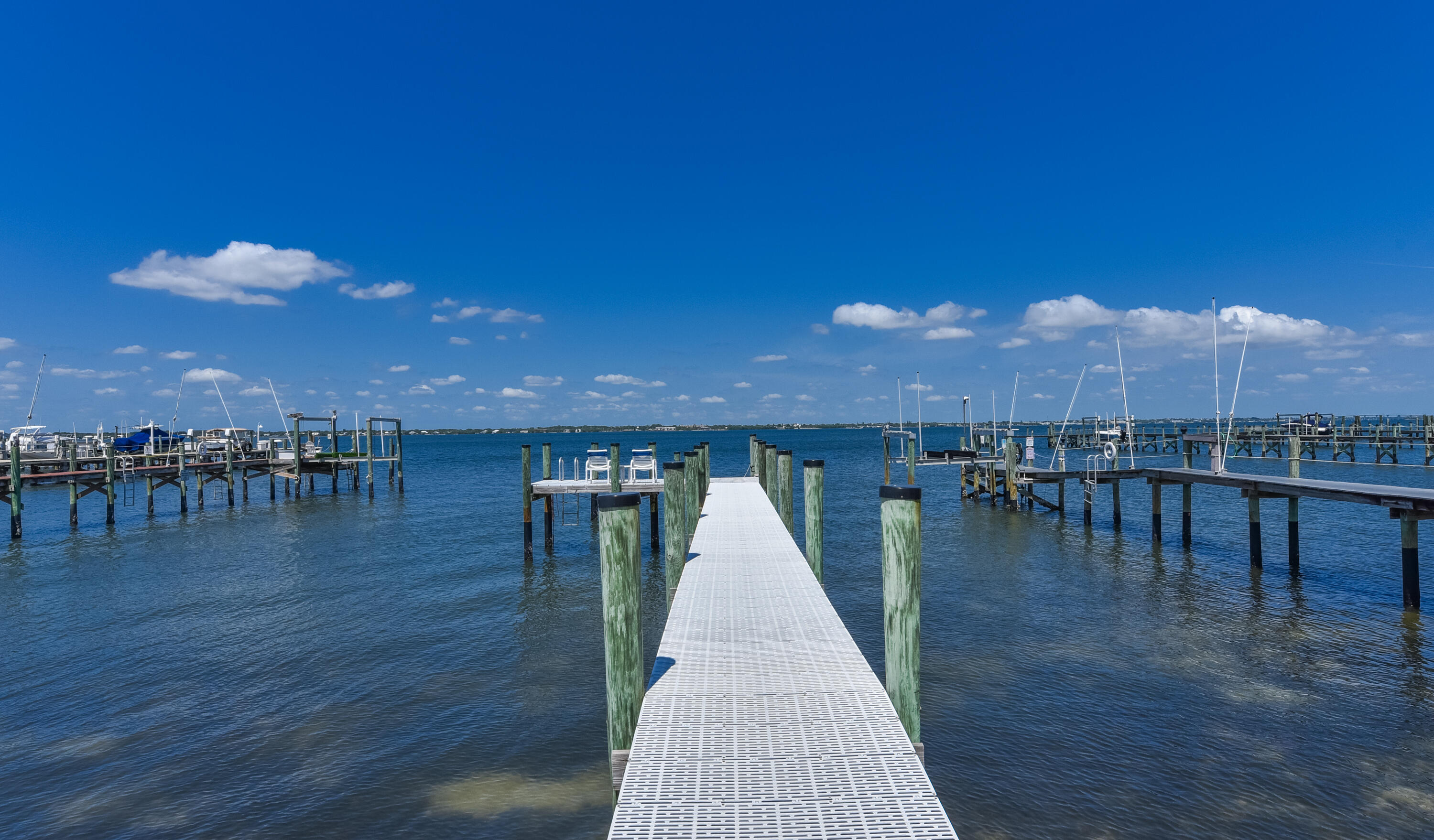5157 NE Shore Village Terrace