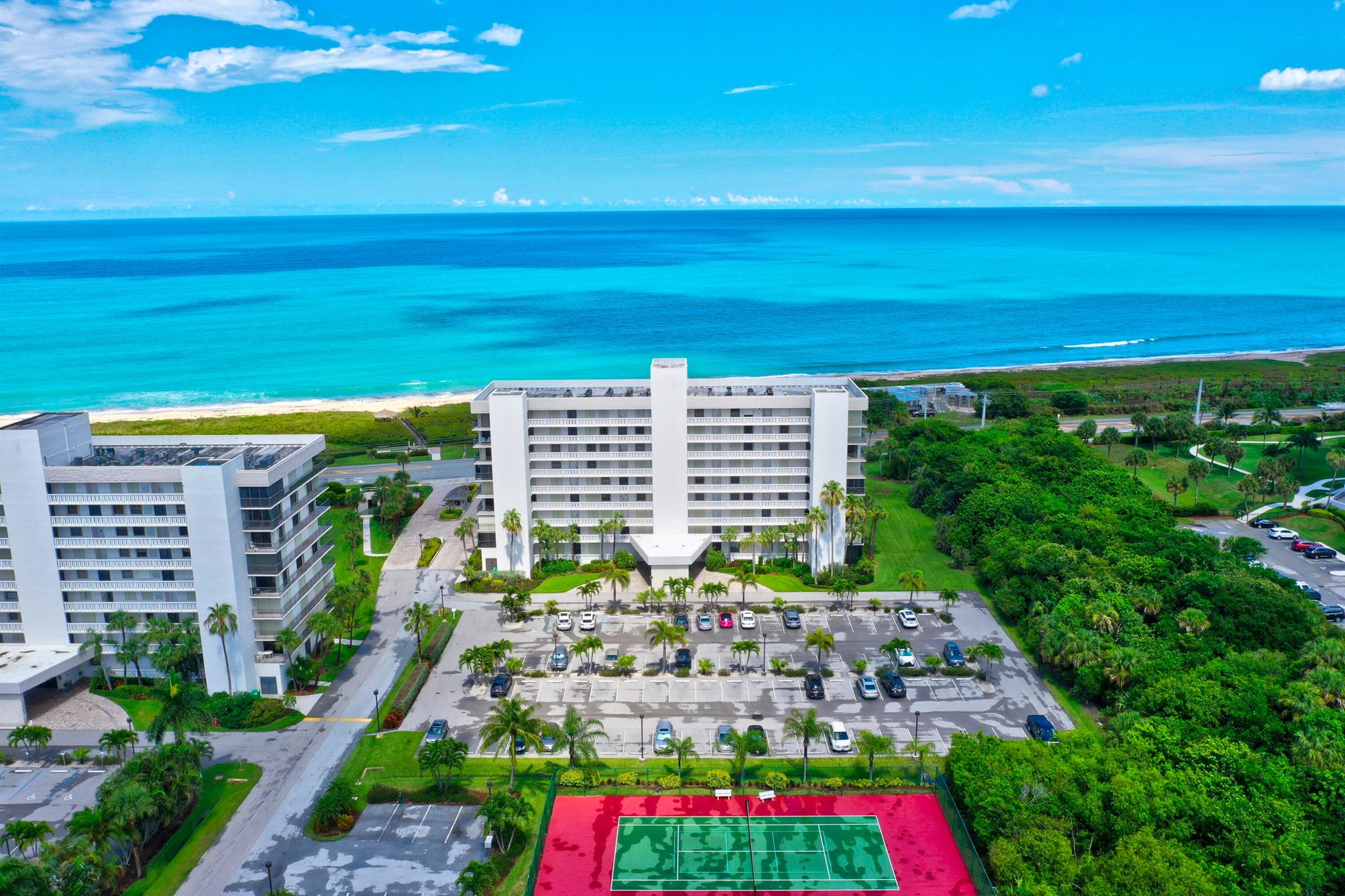 5055 N Highway A1a 102